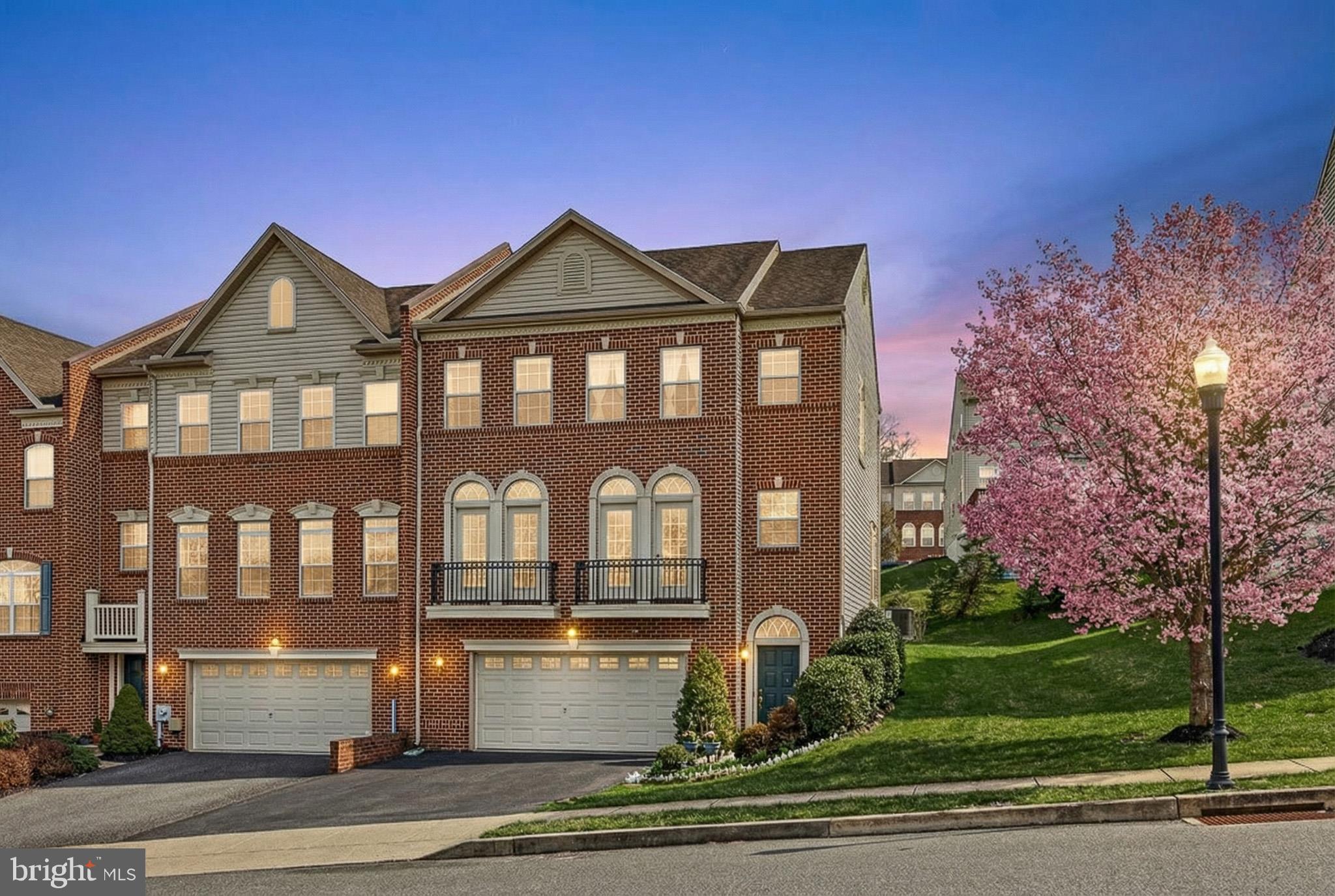 NORTHBROOK - Residential