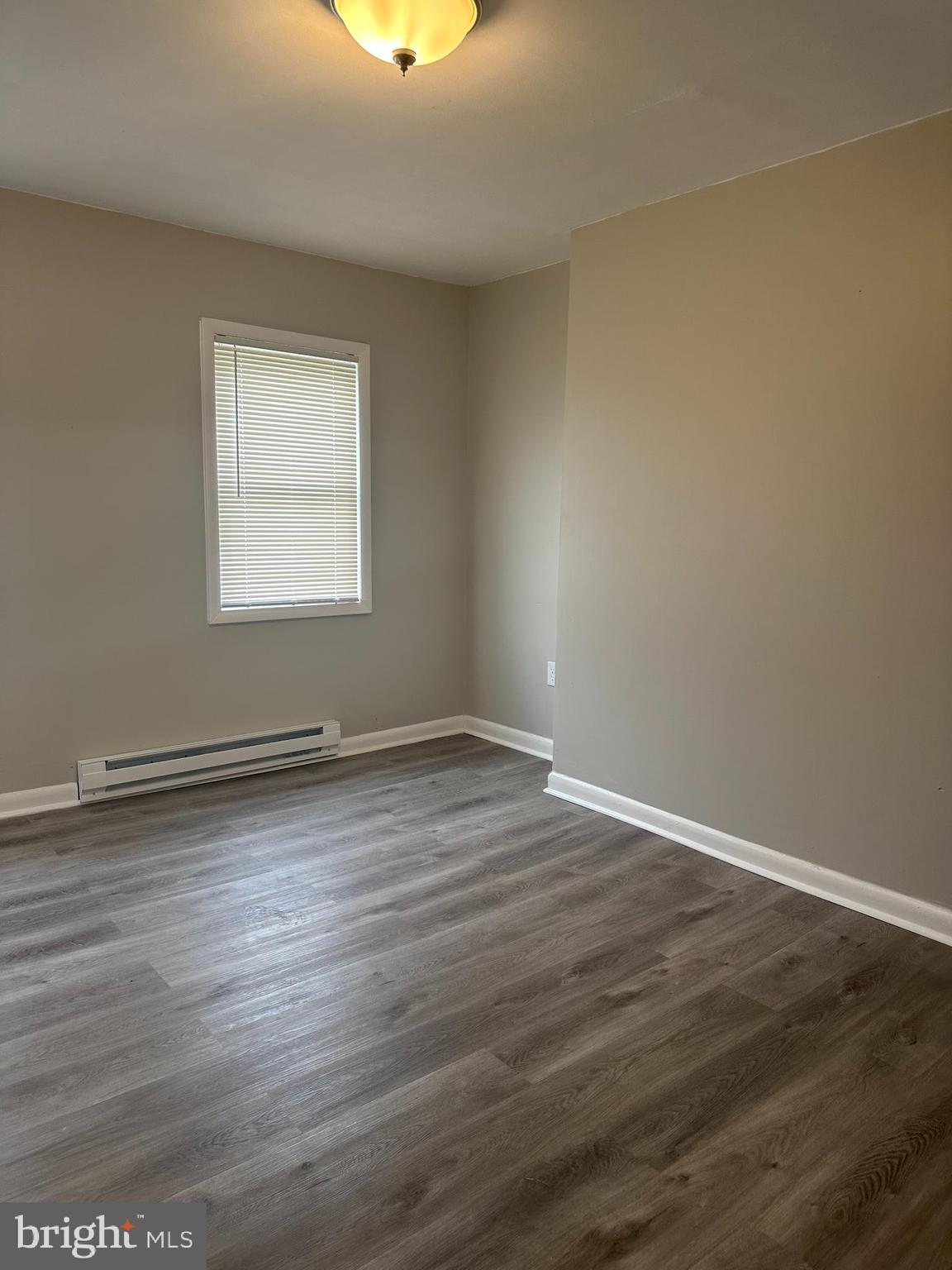 LEXINGTON - Residential Lease