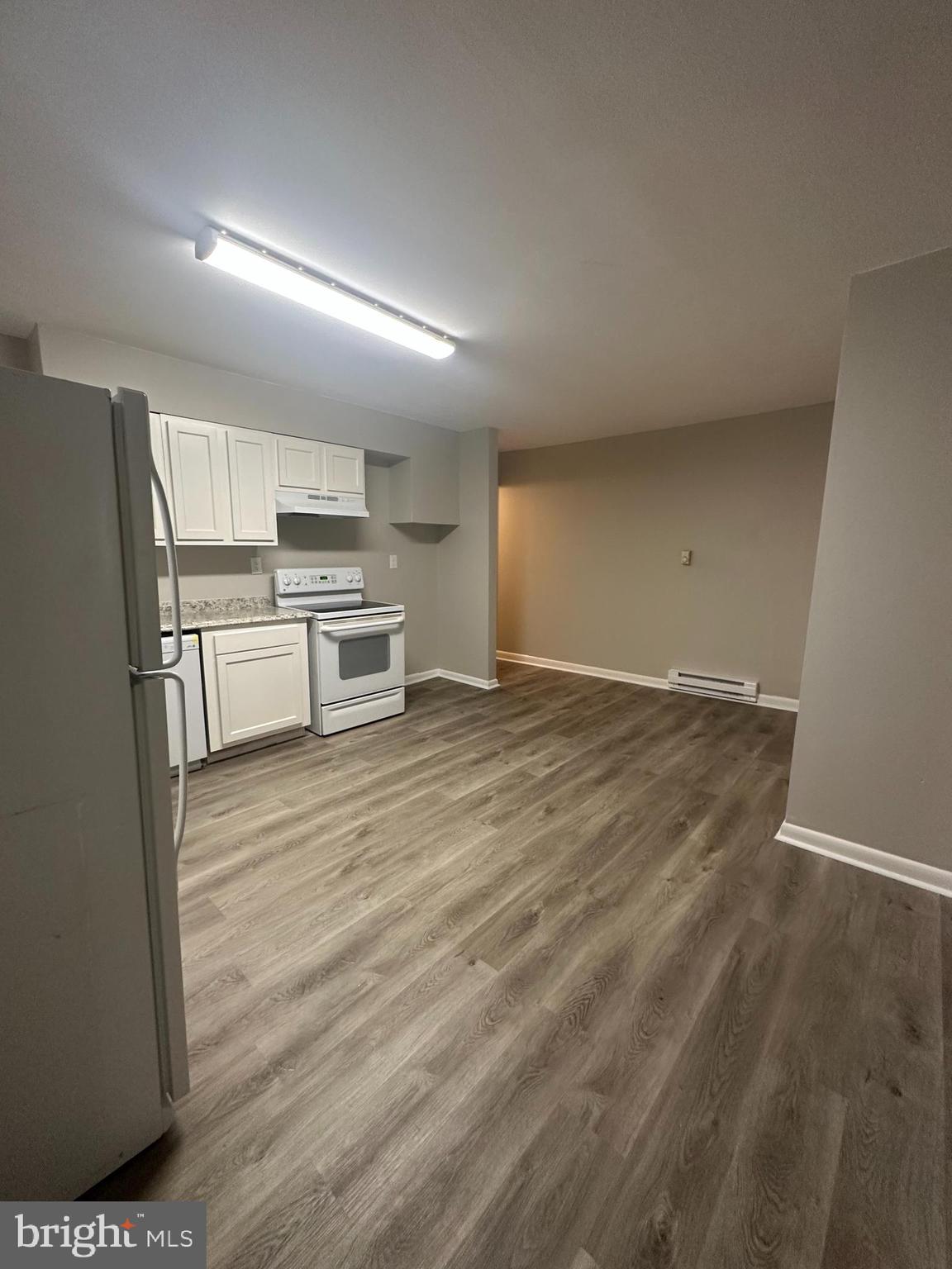 LEXINGTON - Residential Lease