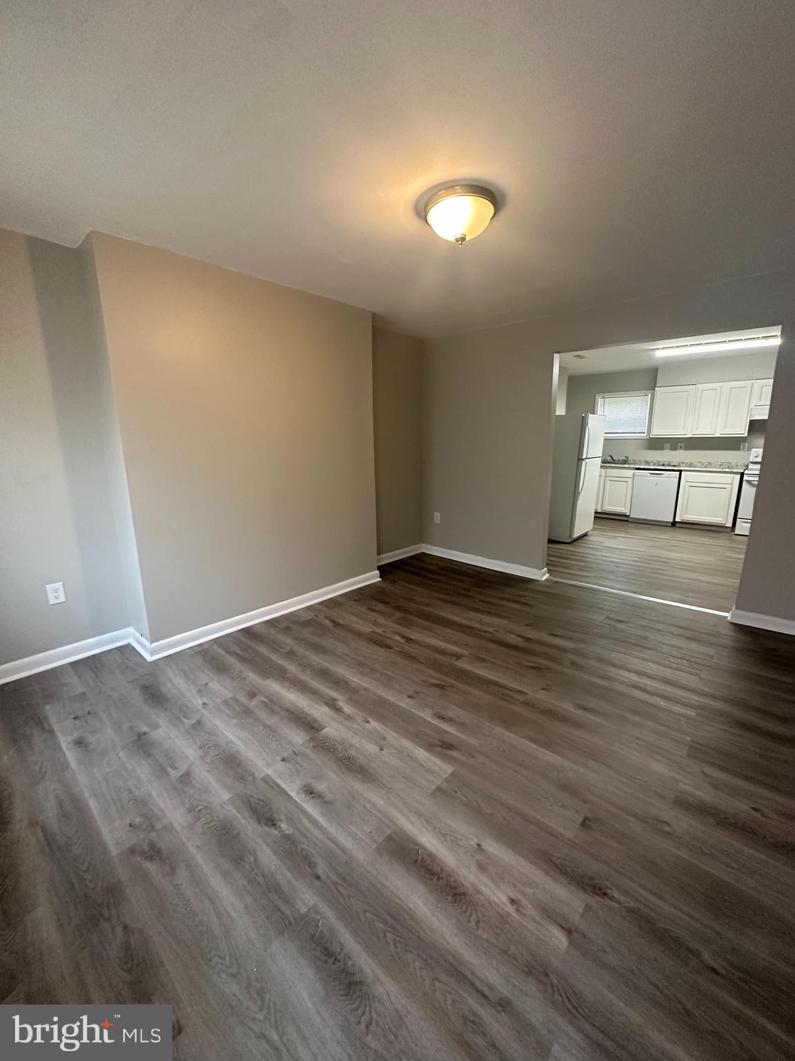 LEXINGTON - Residential Lease