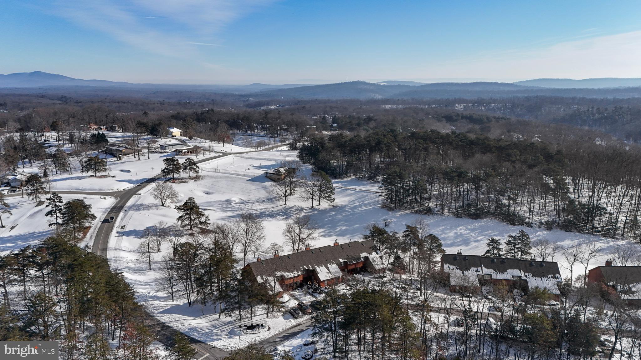 THE WOODS - Residential
