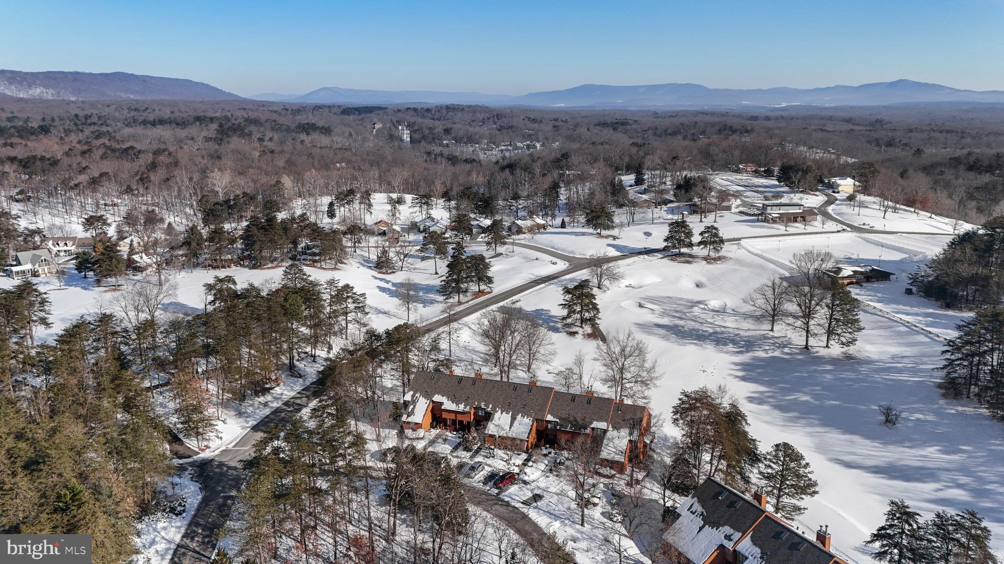 THE WOODS - Residential