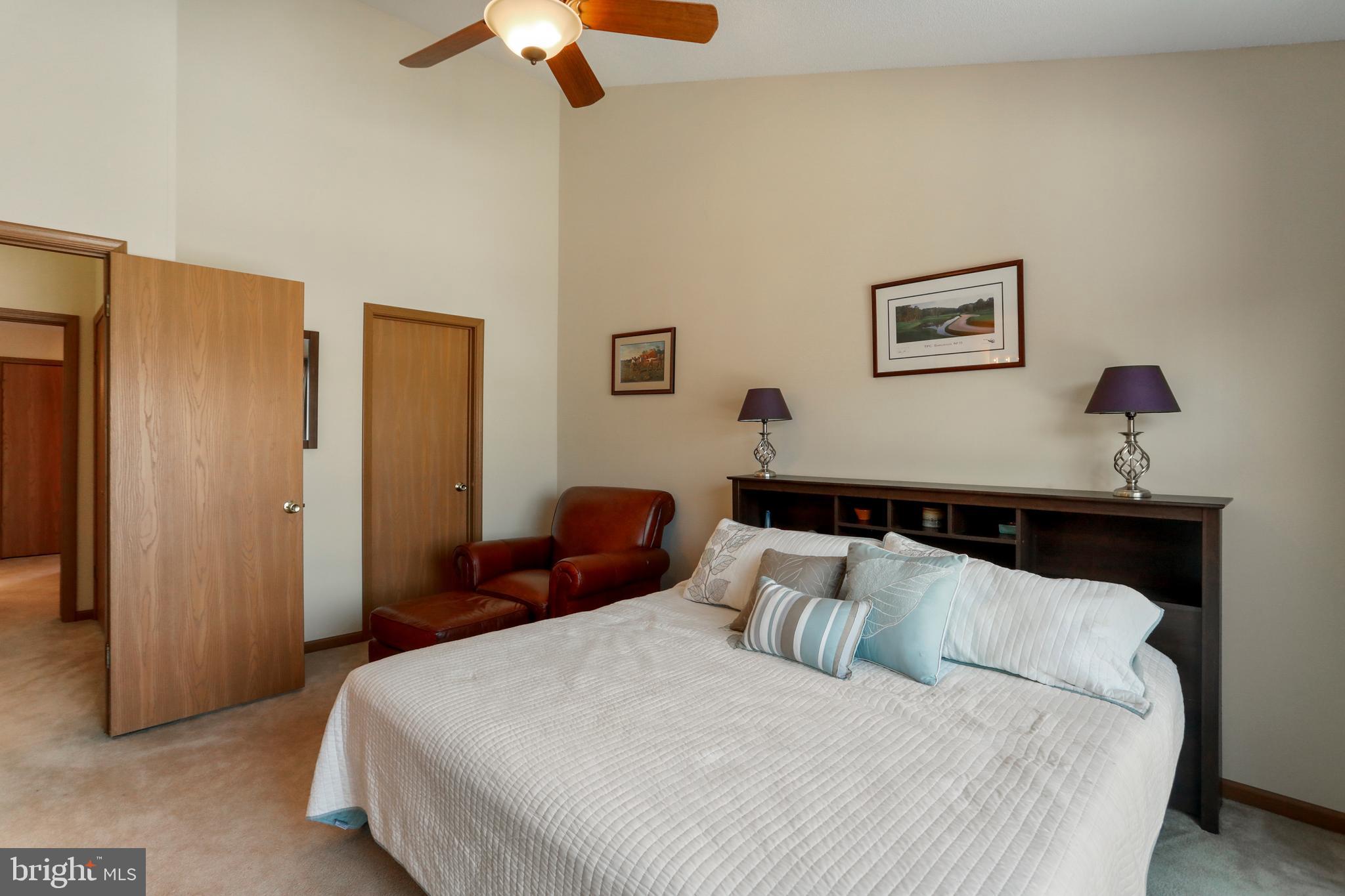 THE WOODS - Residential