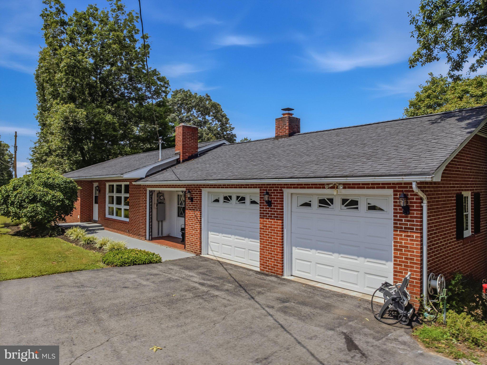 3779 FAIRVIEW DRIVE