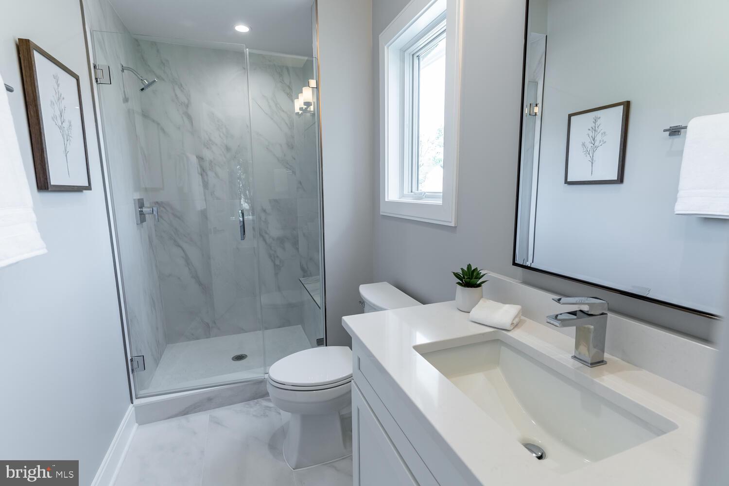 POTOMAC VILLAGE - Residential