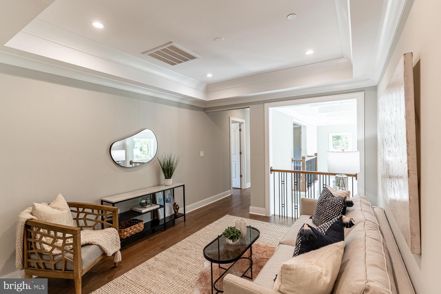 POTOMAC VILLAGE - Residential