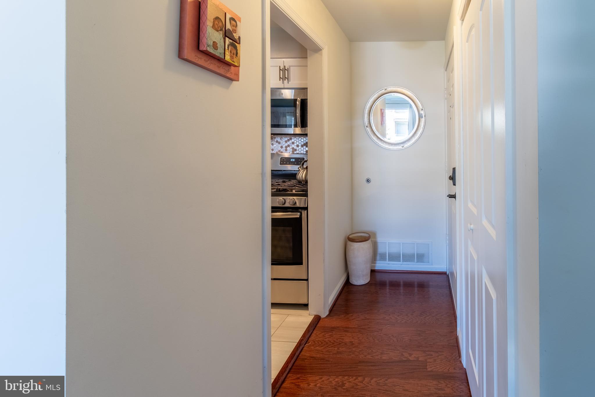 BROOKSIDE PARK CONDOMINIUMS - Residential Lease