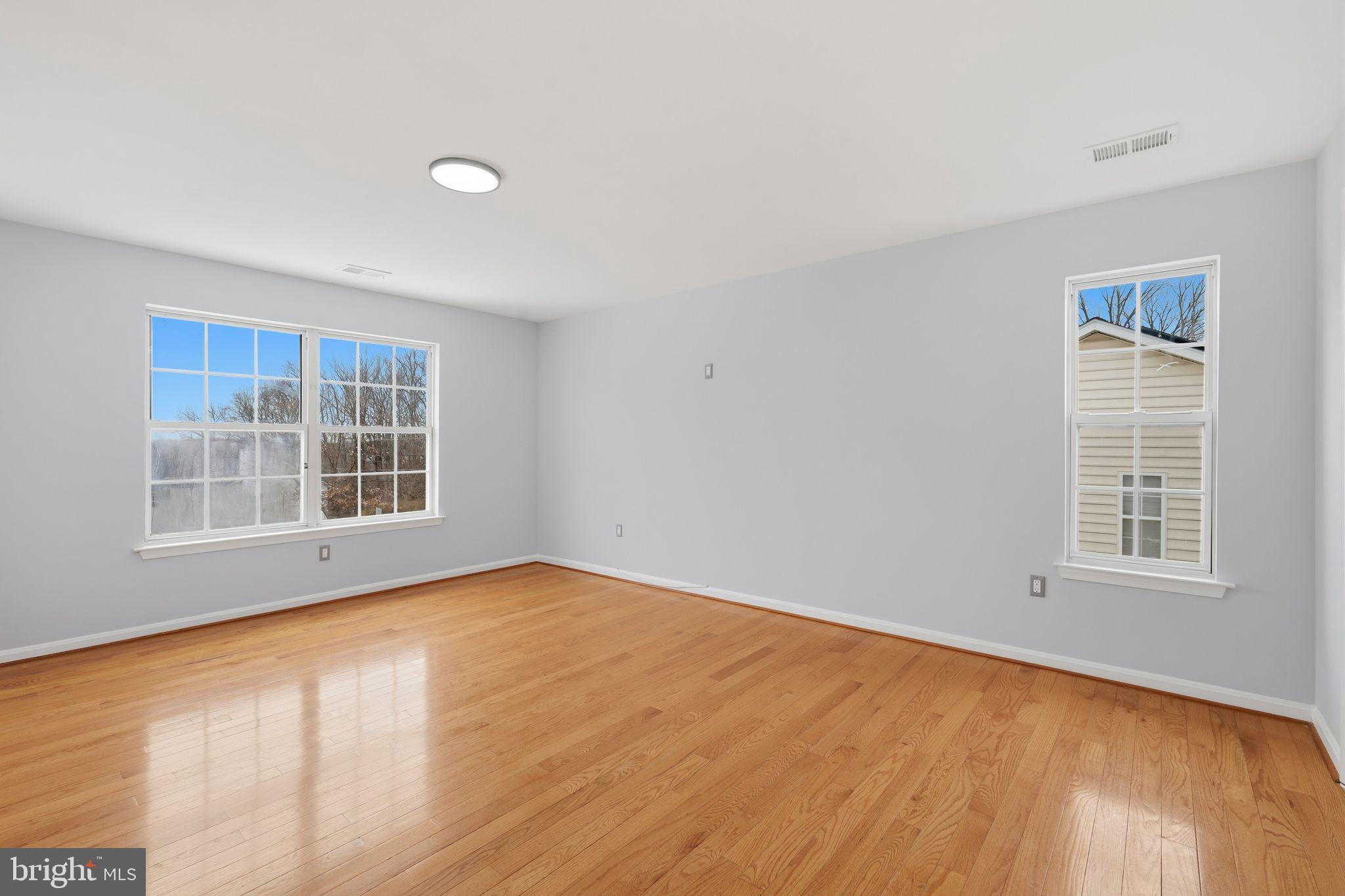 BARNABY KNOLLS PLAT 4 - Residential