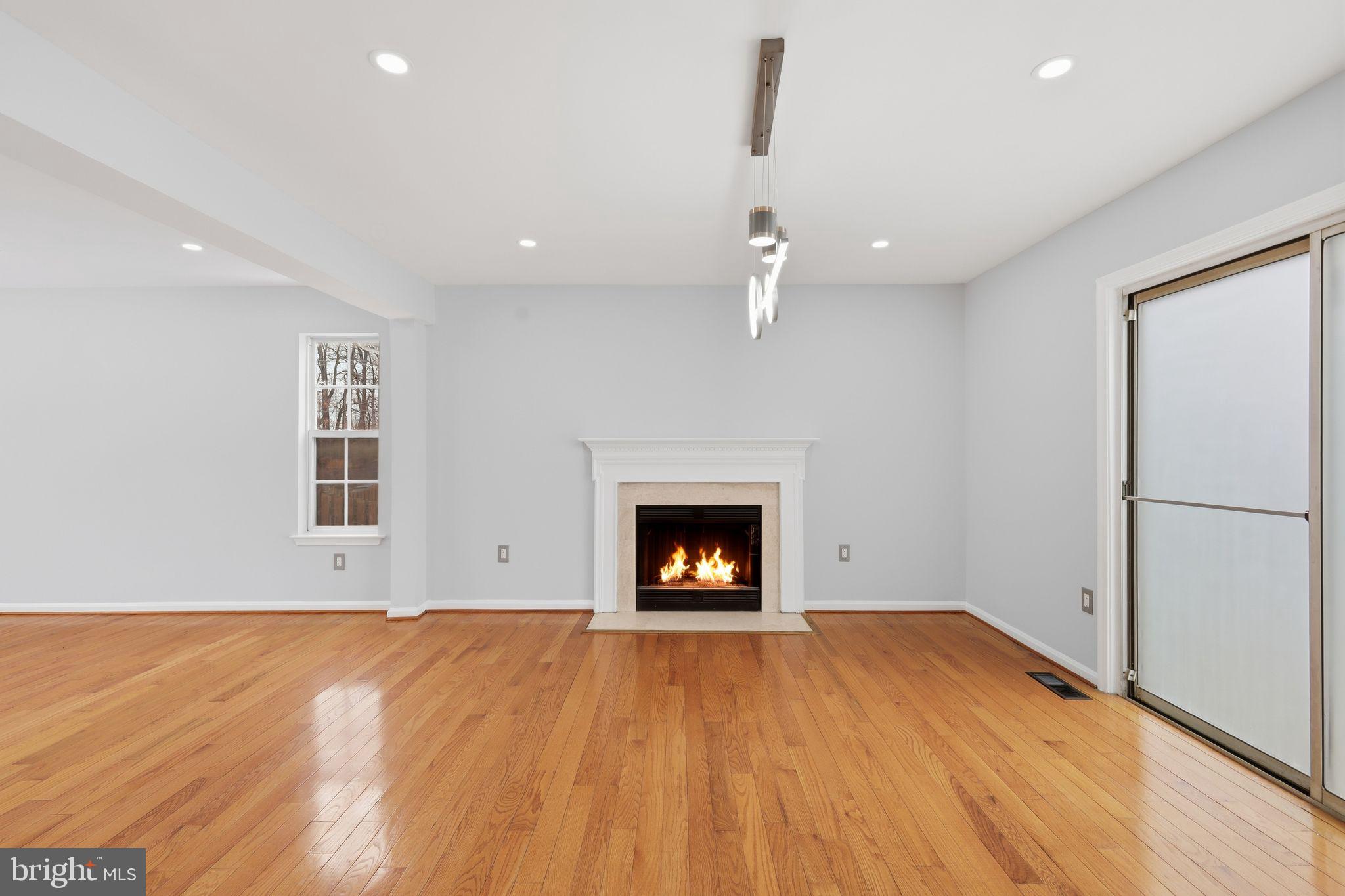 BARNABY KNOLLS PLAT 4 - Residential