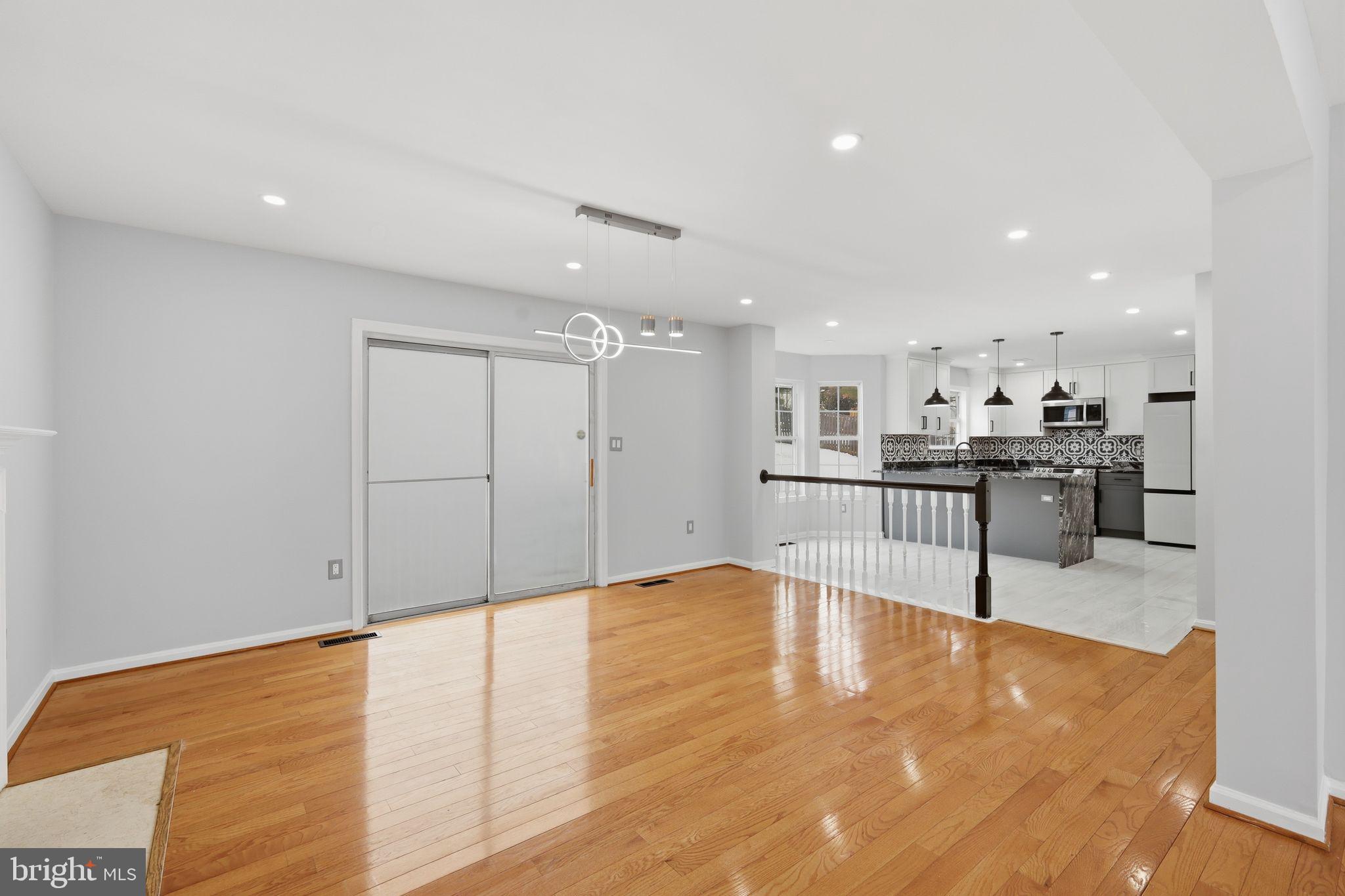 BARNABY KNOLLS PLAT 4 - Residential