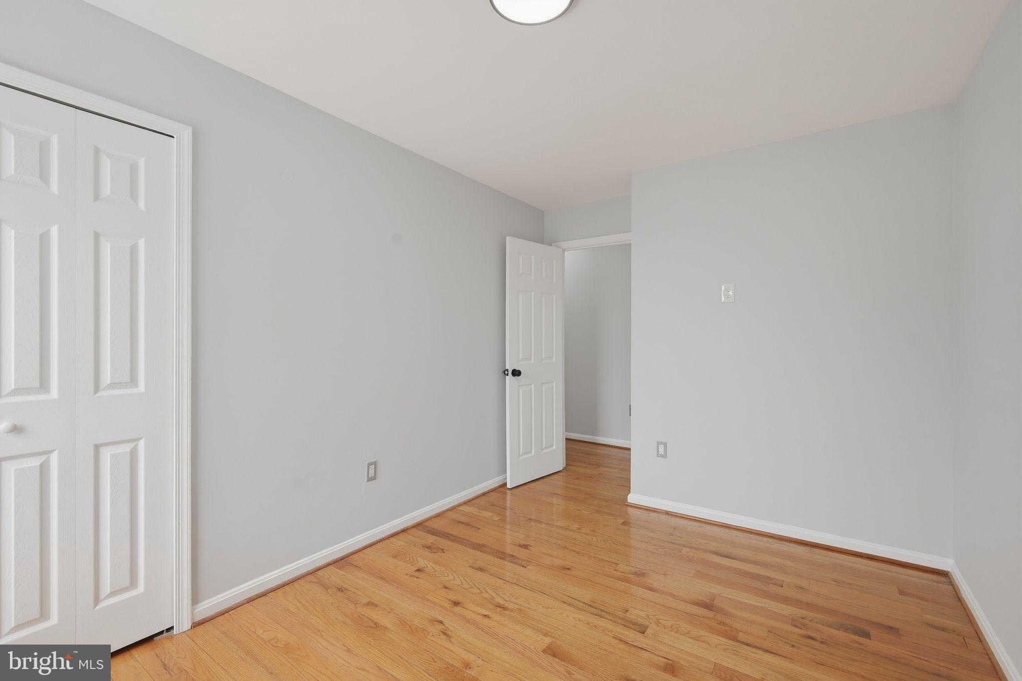 BARNABY KNOLLS PLAT 4 - Residential