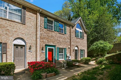 4854 10TH STREET S ARLINGTON VA 22204