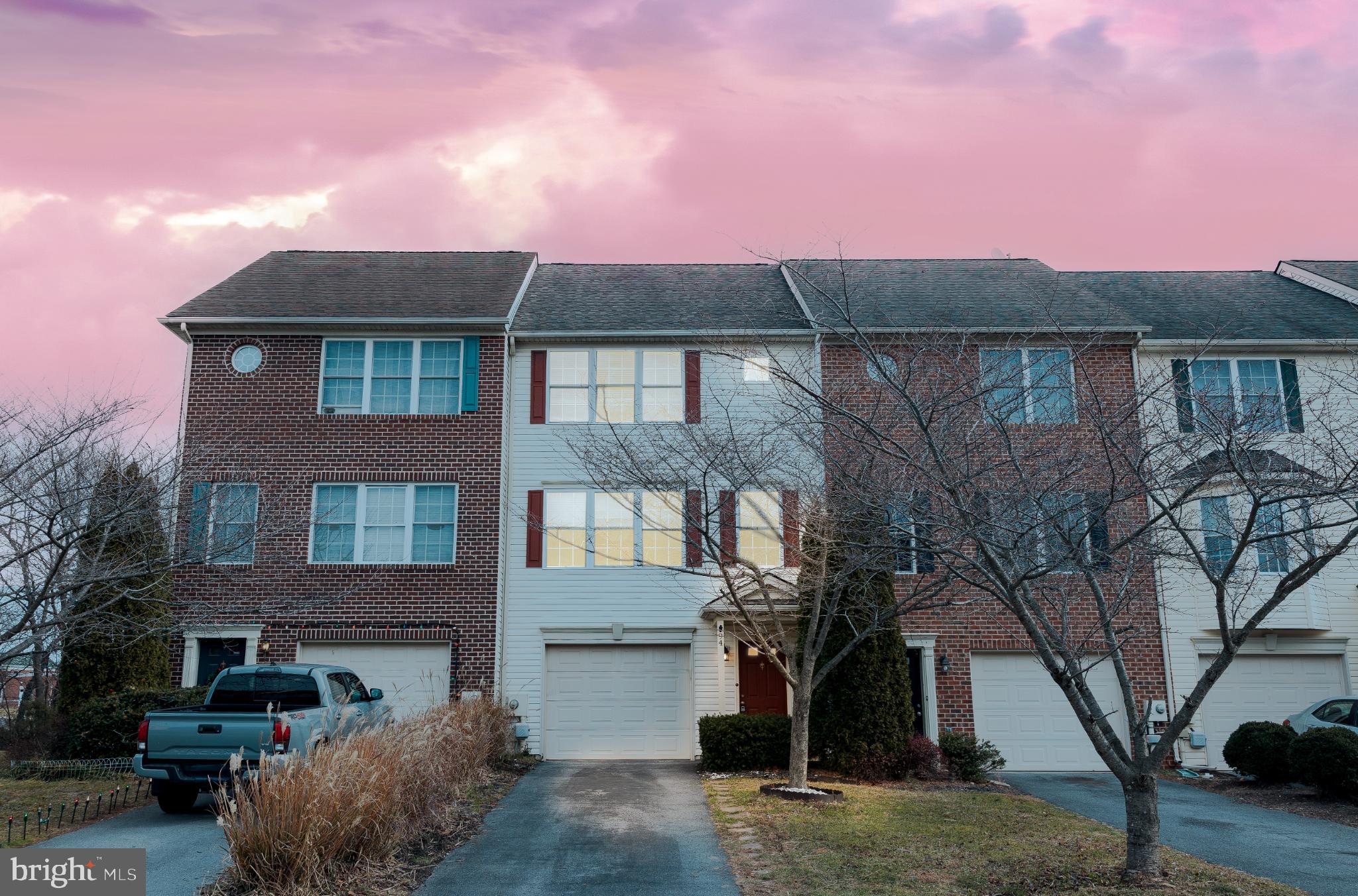 HAMMONDS MILL - Residential