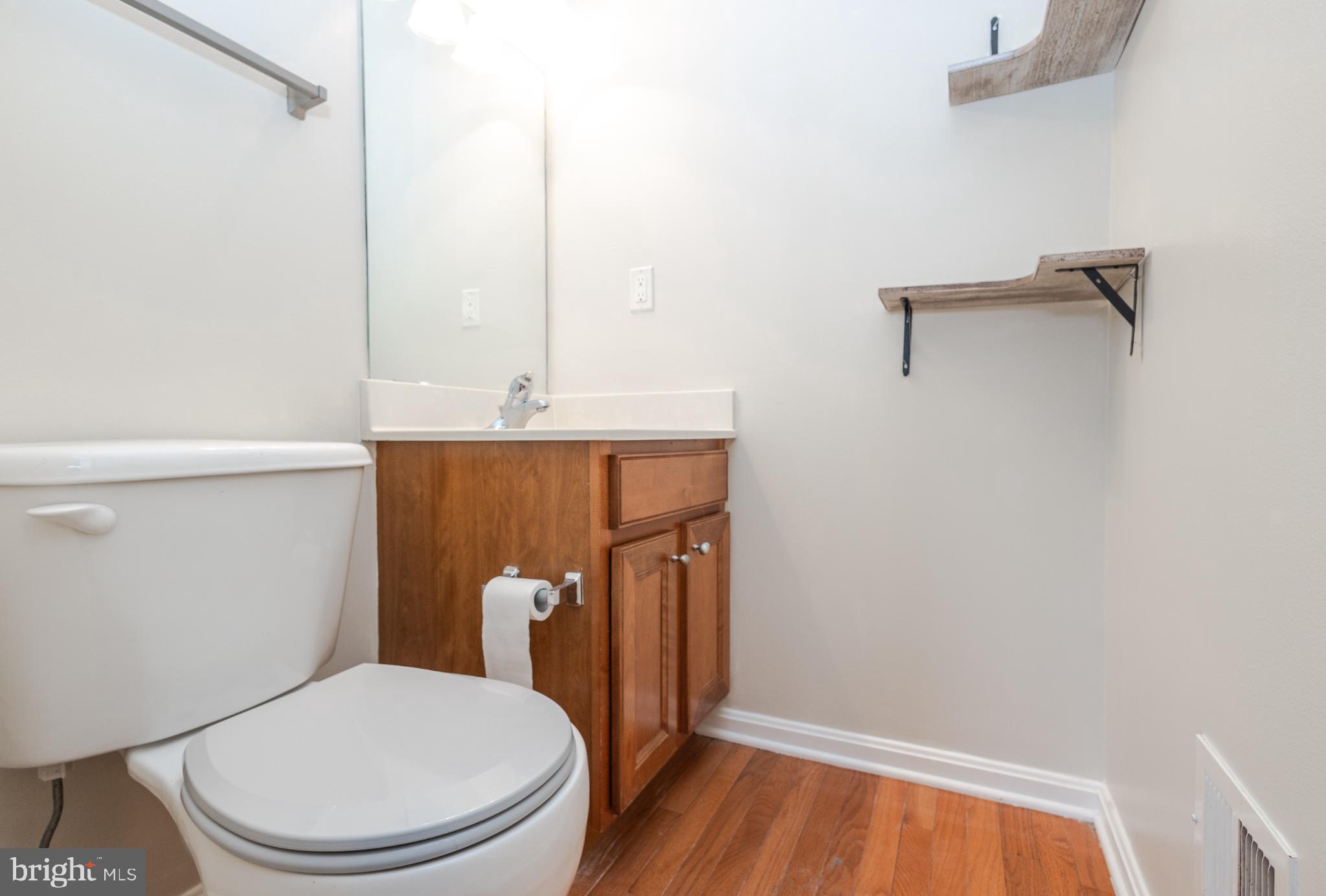 HAMMONDS MILL - Residential