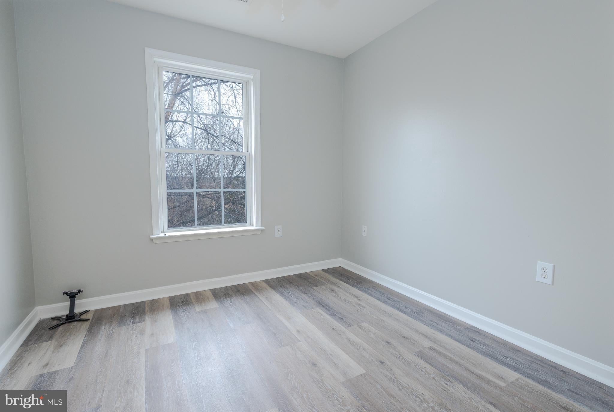 HAMMONDS MILL - Residential