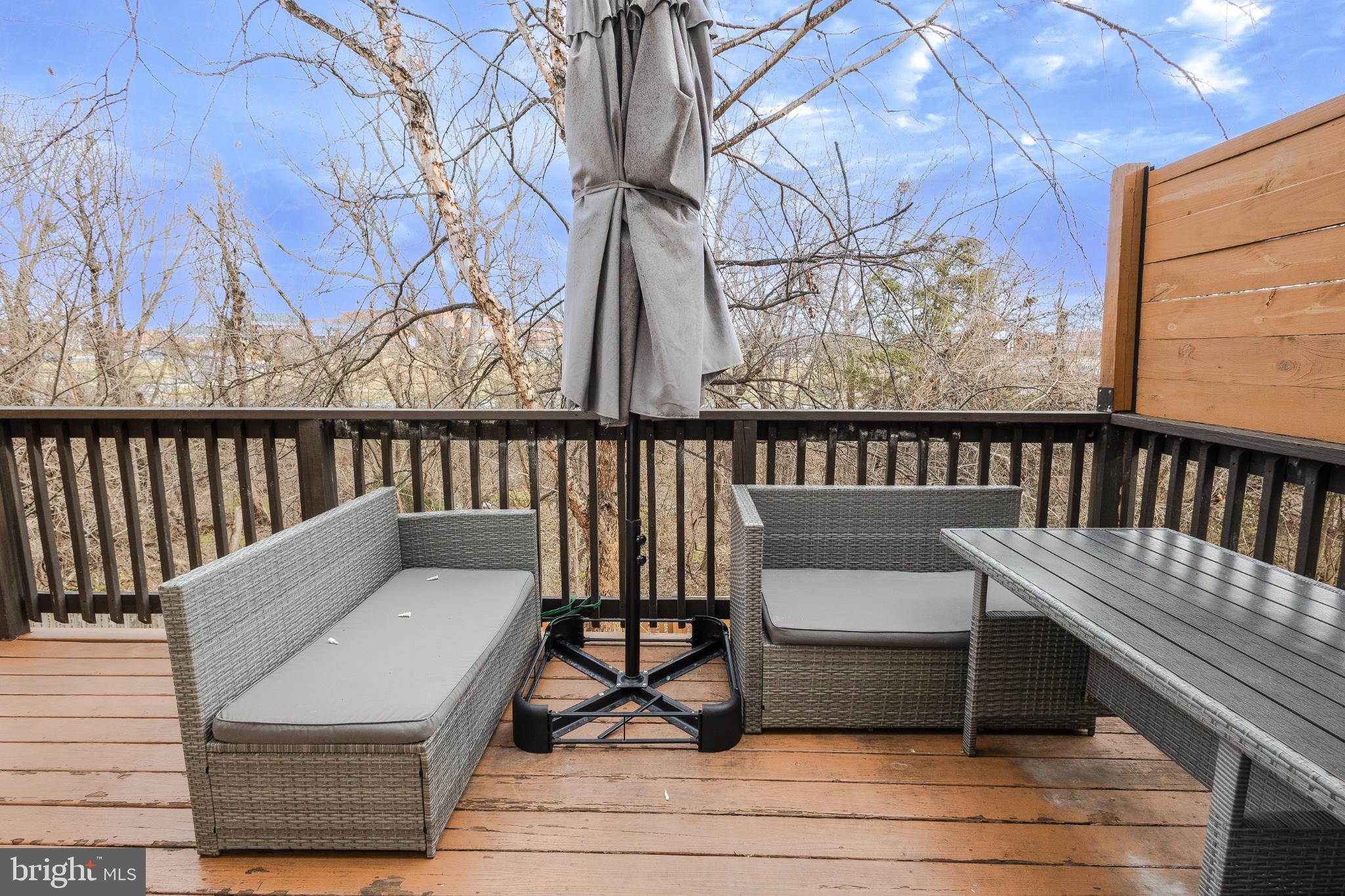 HAMMONDS MILL - Residential