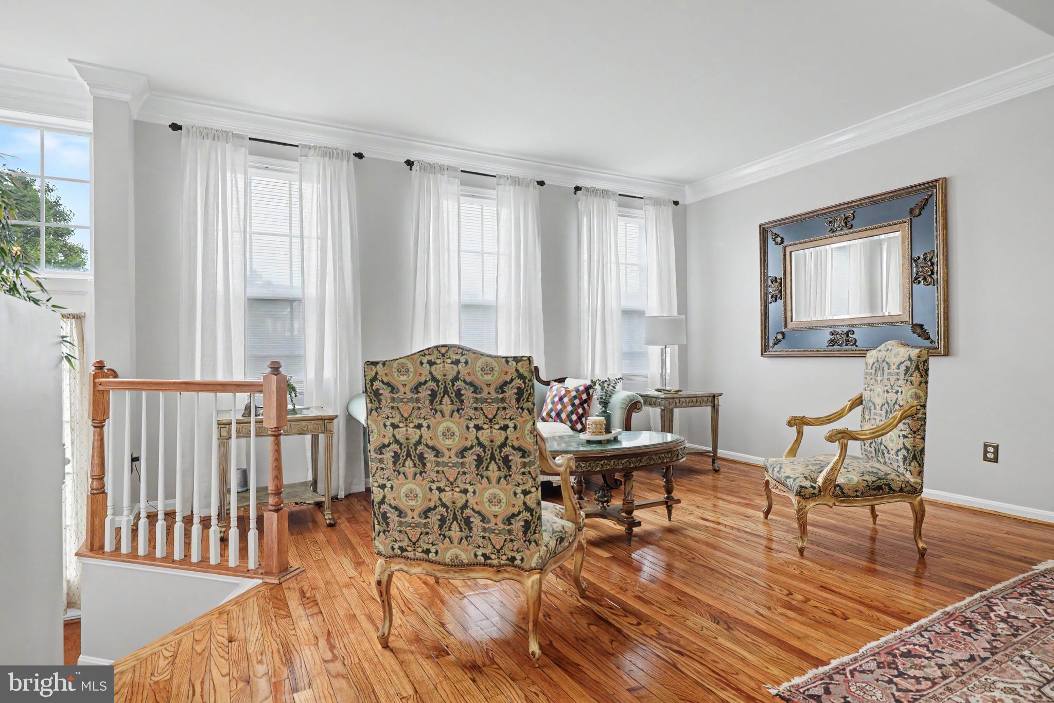 21122 ANGELA SQUARE