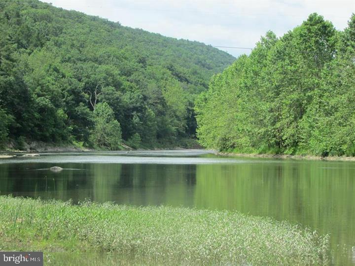 SOUTH POTOMAC TROUGH FARM II - Land