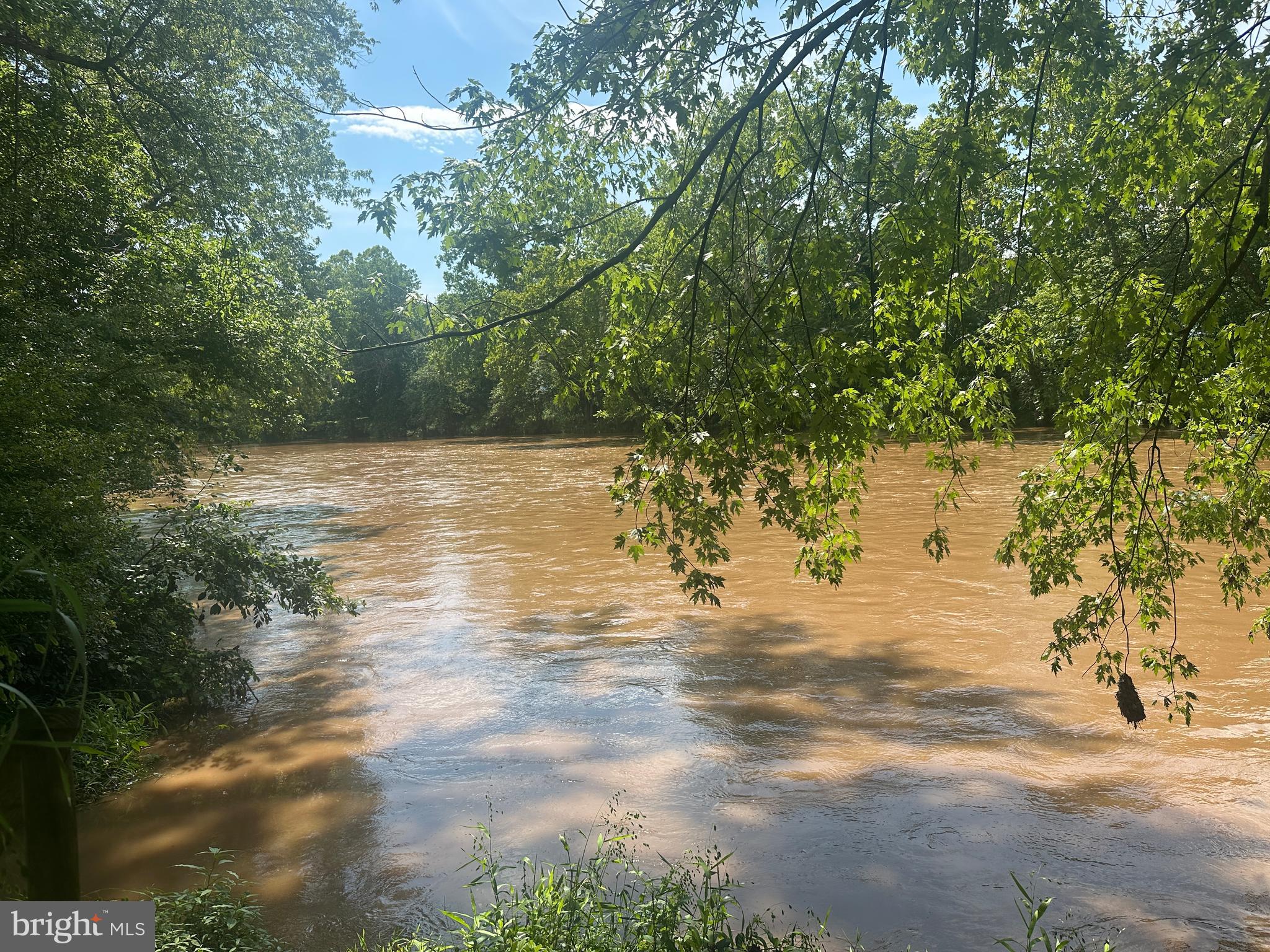 SOUTH POTOMAC TROUGH FARM II - Land