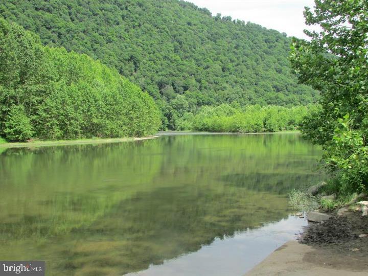 SOUTH POTOMAC TROUGH FARM II - Land
