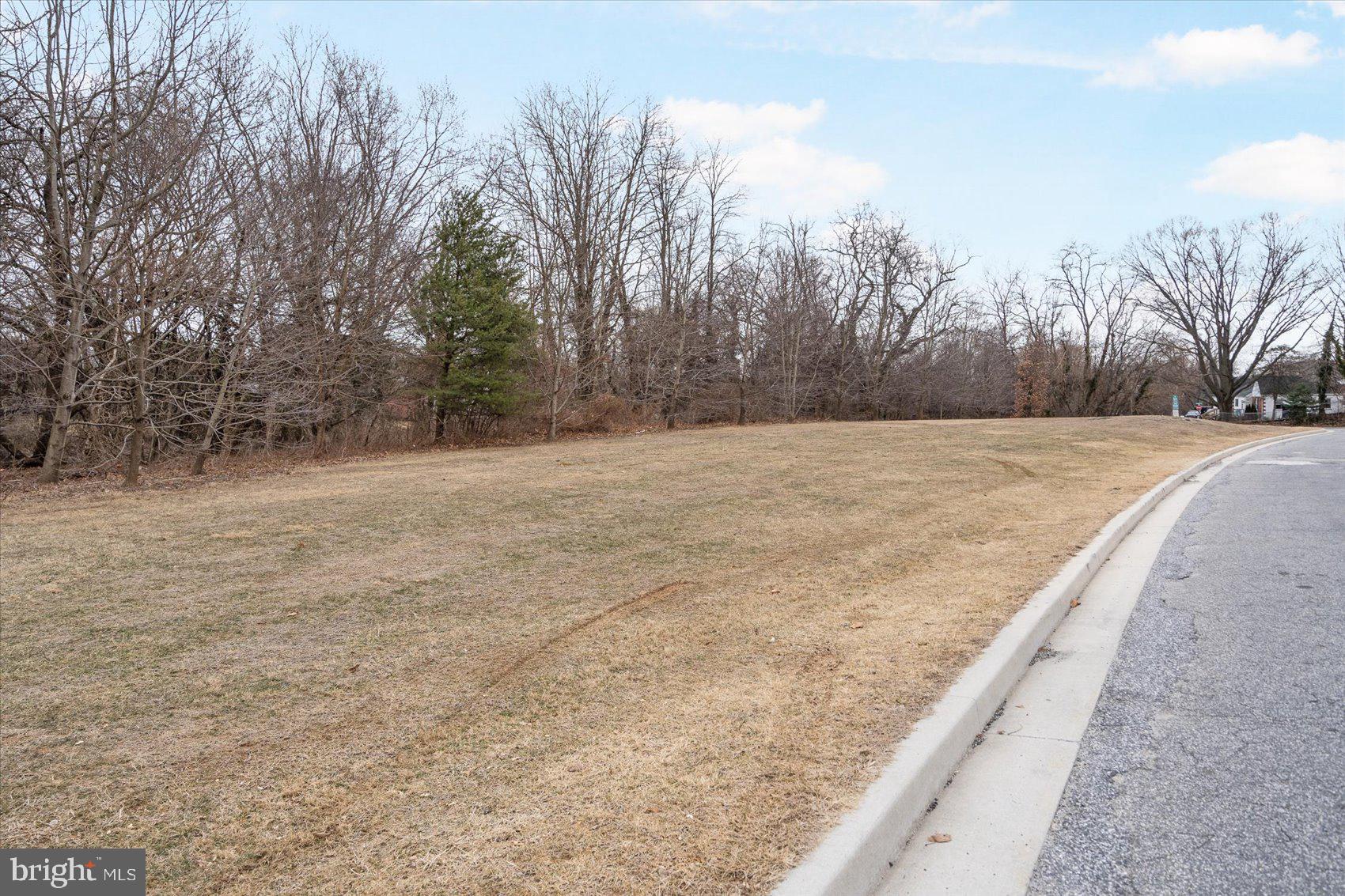 ELMWOOD - Residential