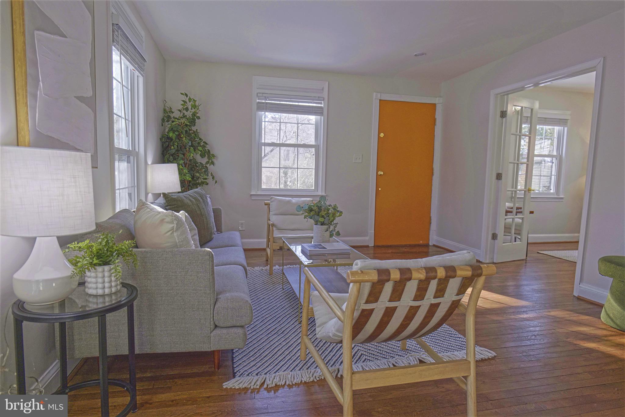 KENSINGTON ESTATES - Residential