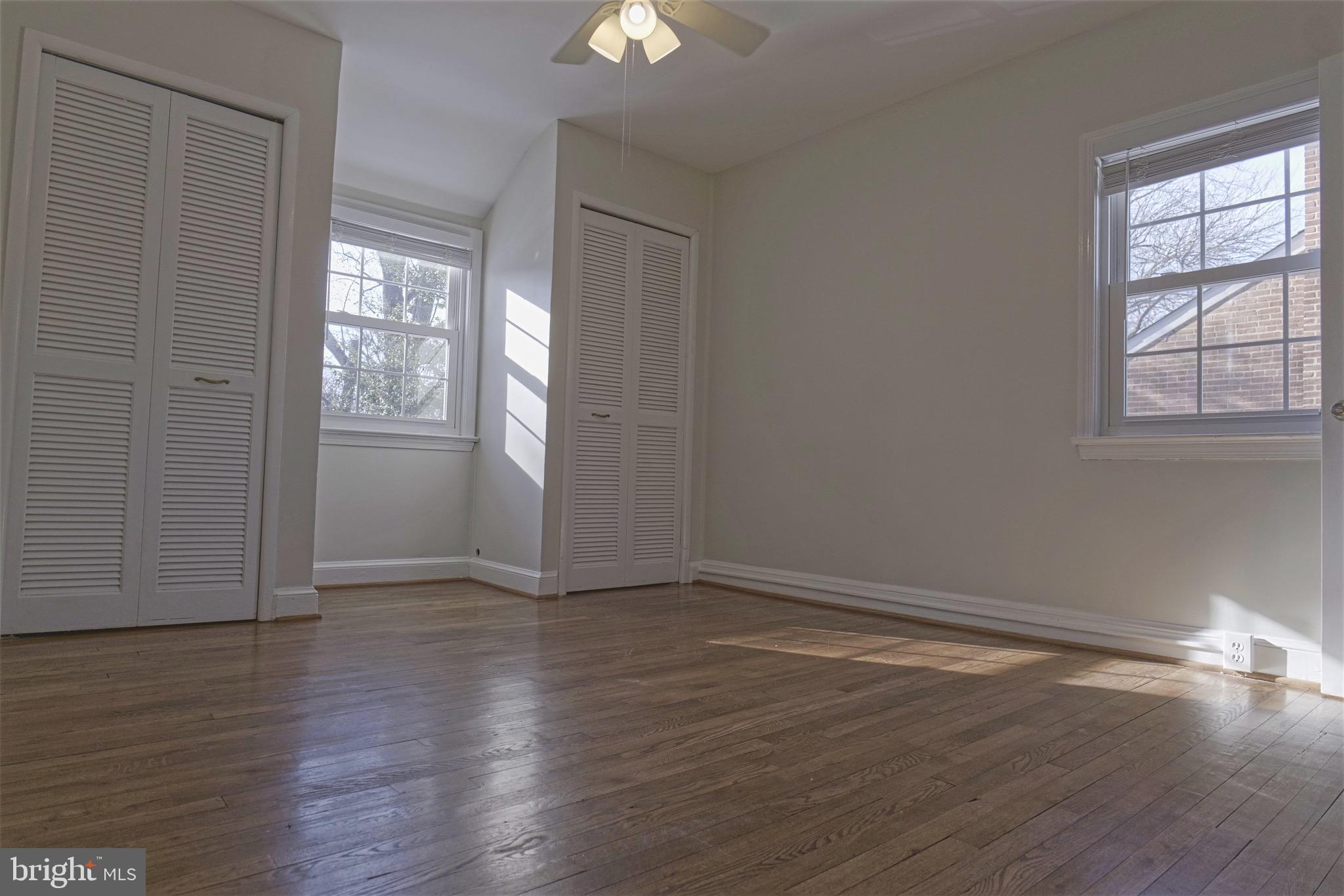 KENSINGTON ESTATES - Residential