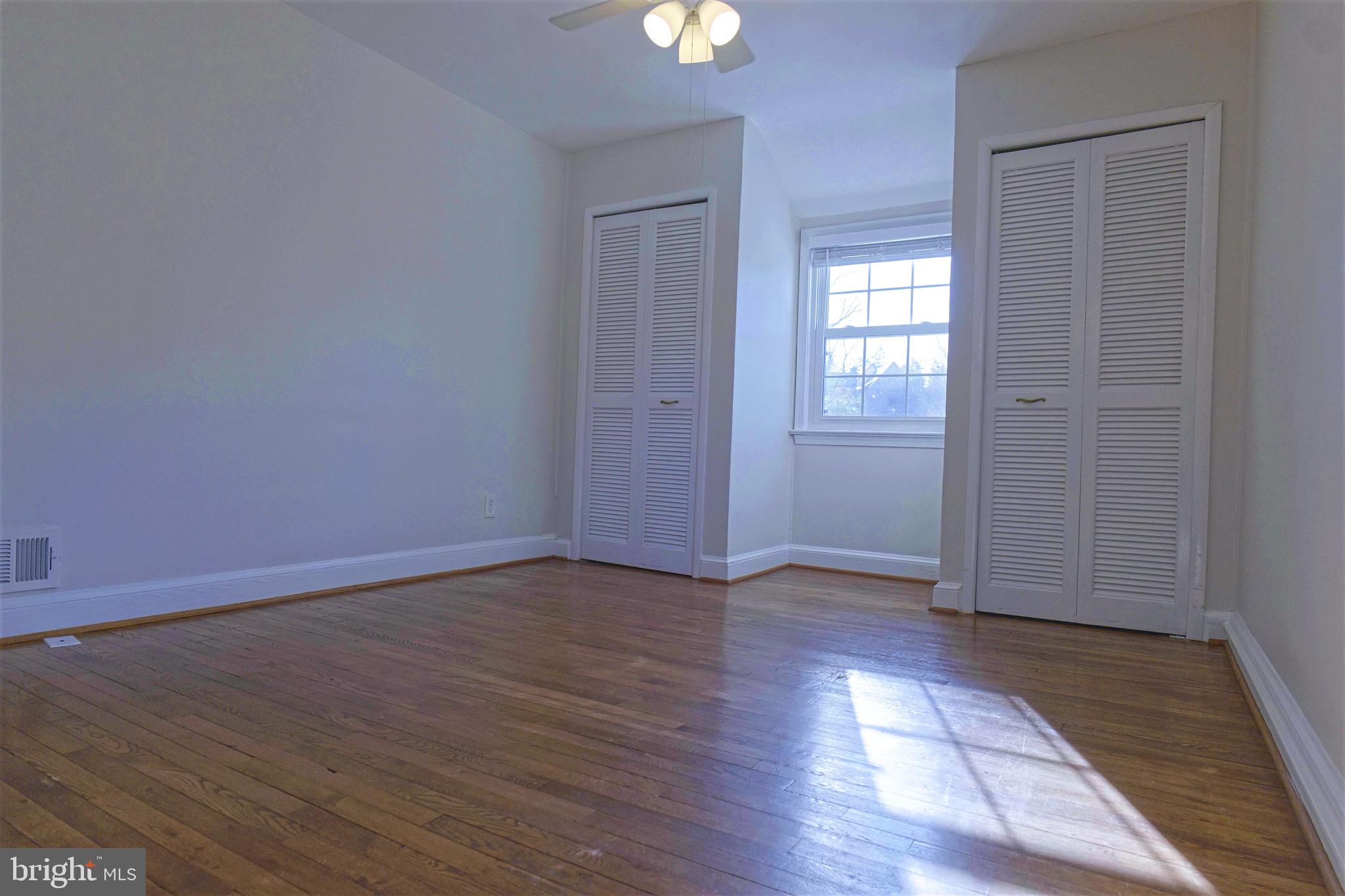 KENSINGTON ESTATES - Residential