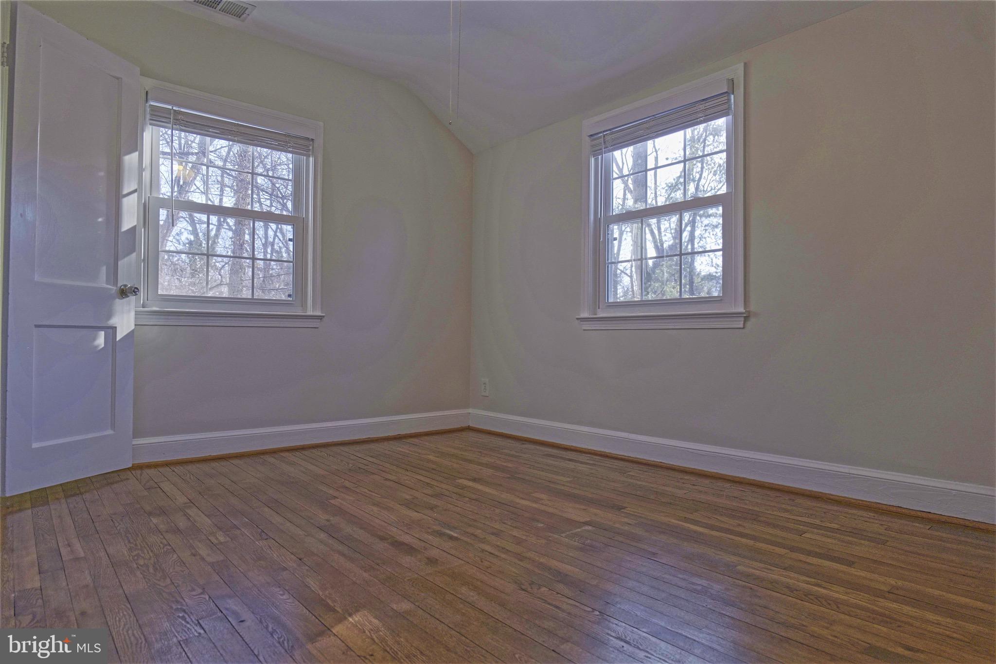 KENSINGTON ESTATES - Residential