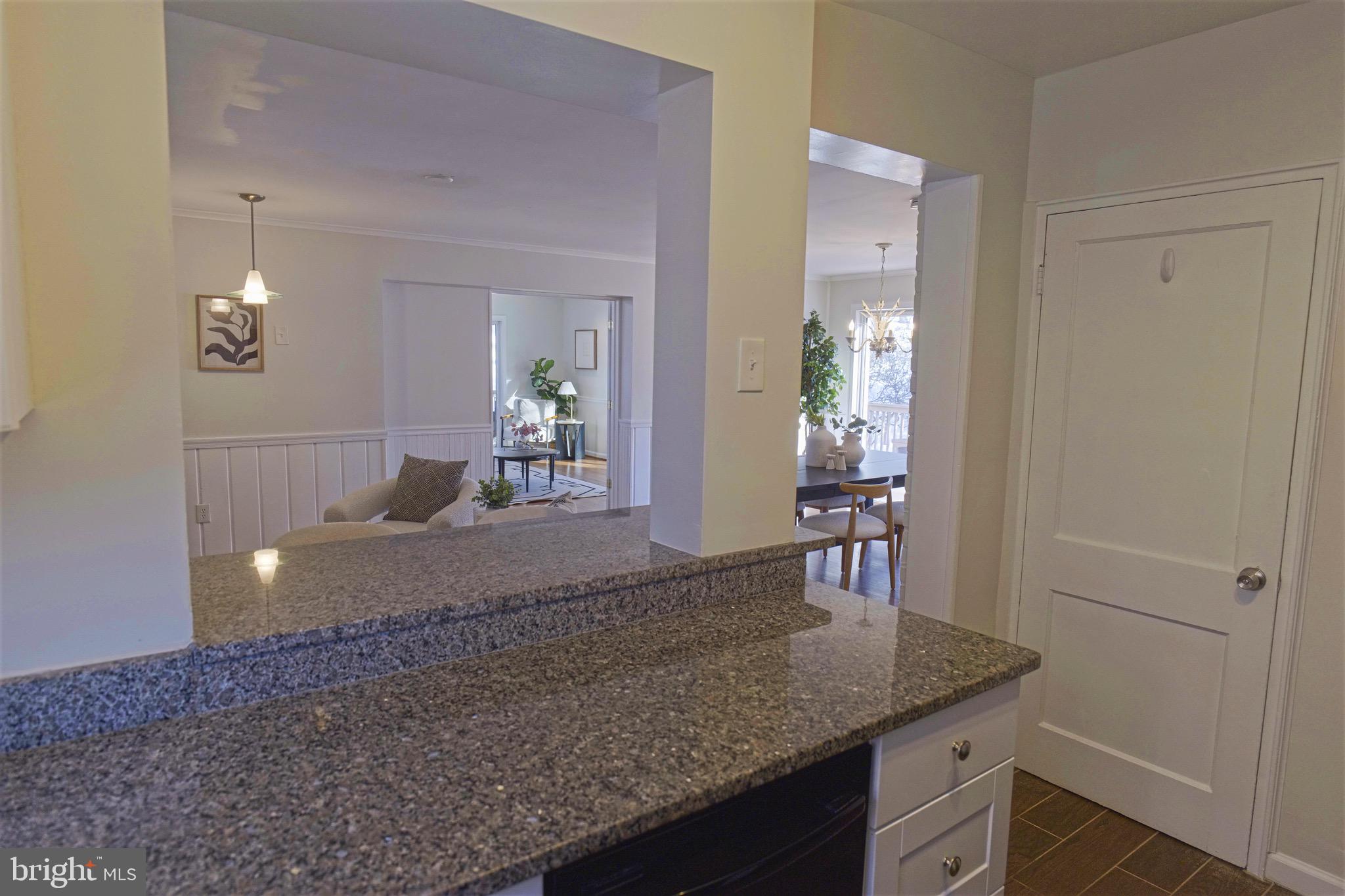 KENSINGTON ESTATES - Residential