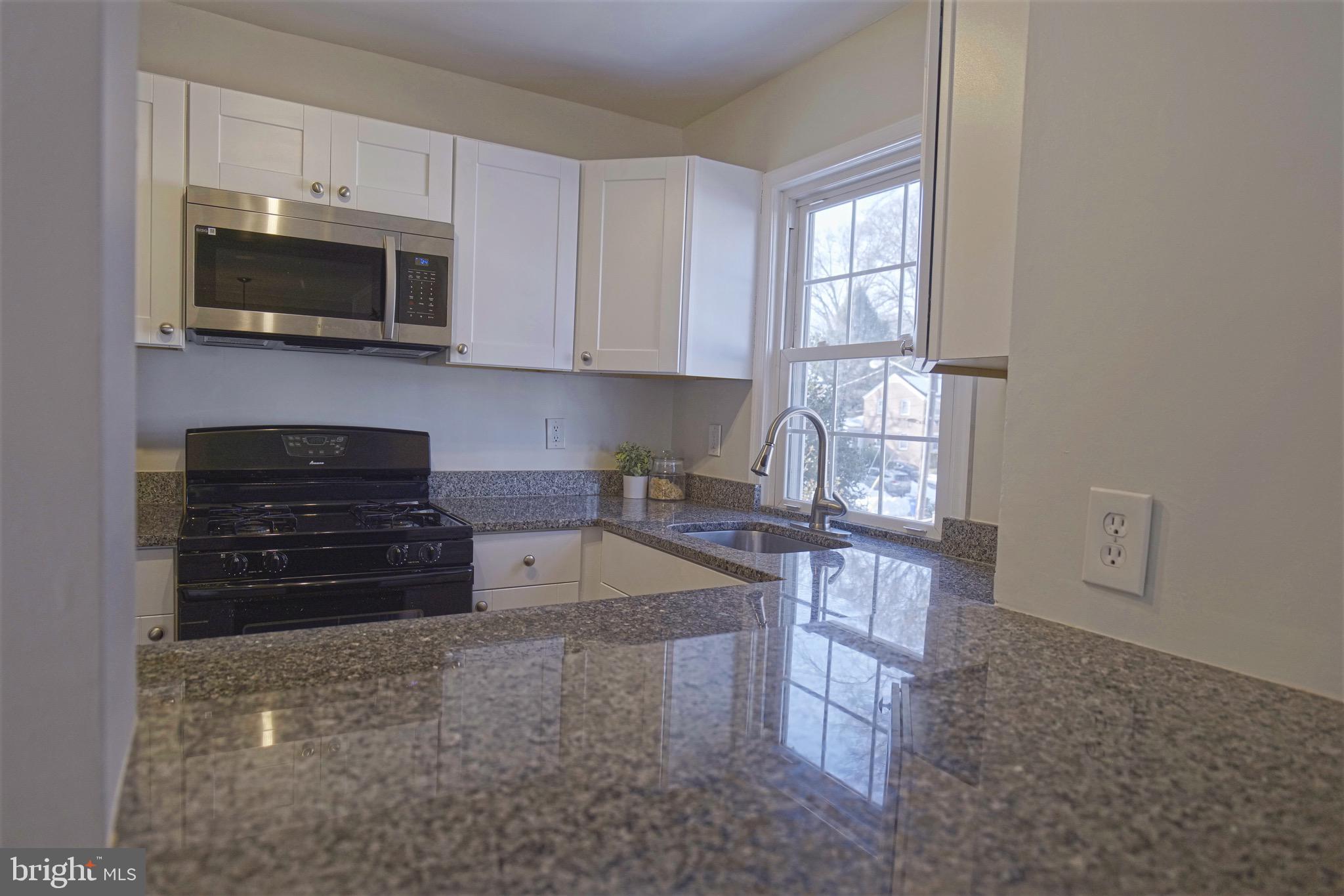 KENSINGTON ESTATES - Residential