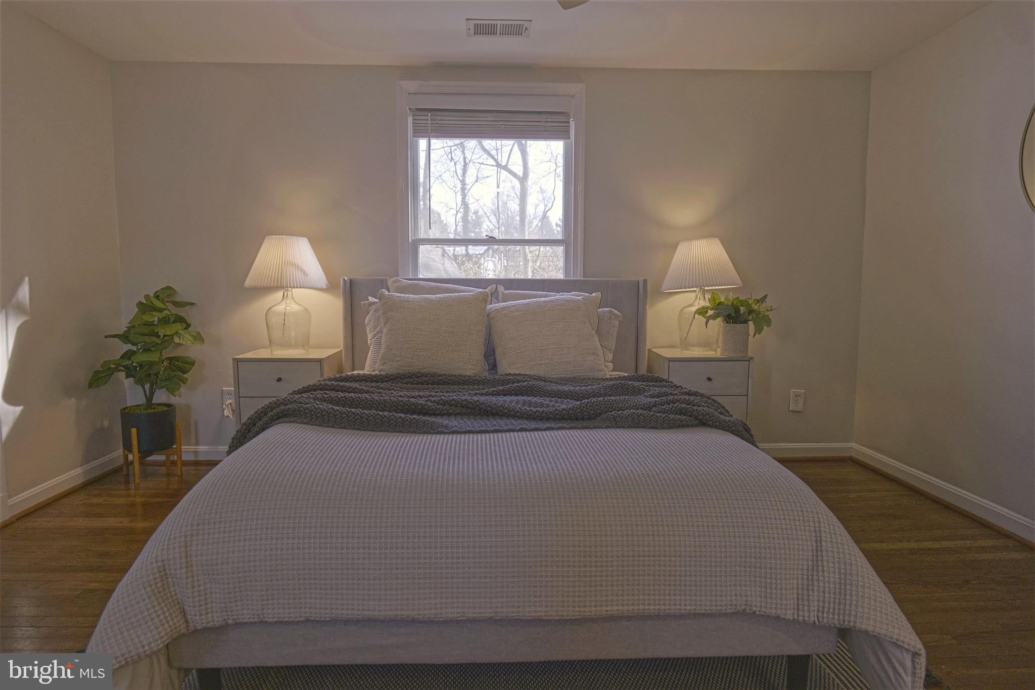 KENSINGTON ESTATES - Residential