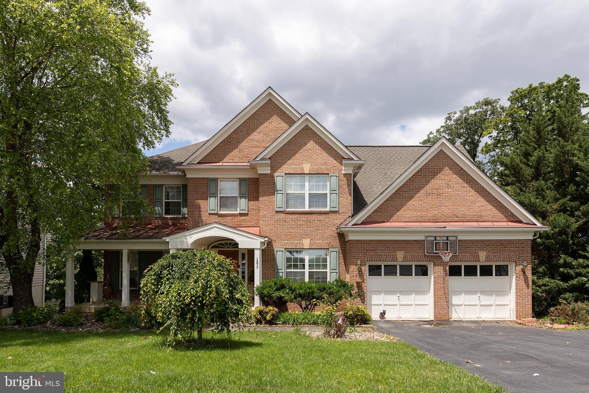 1877 CLAYTON RIDGE DRIVE