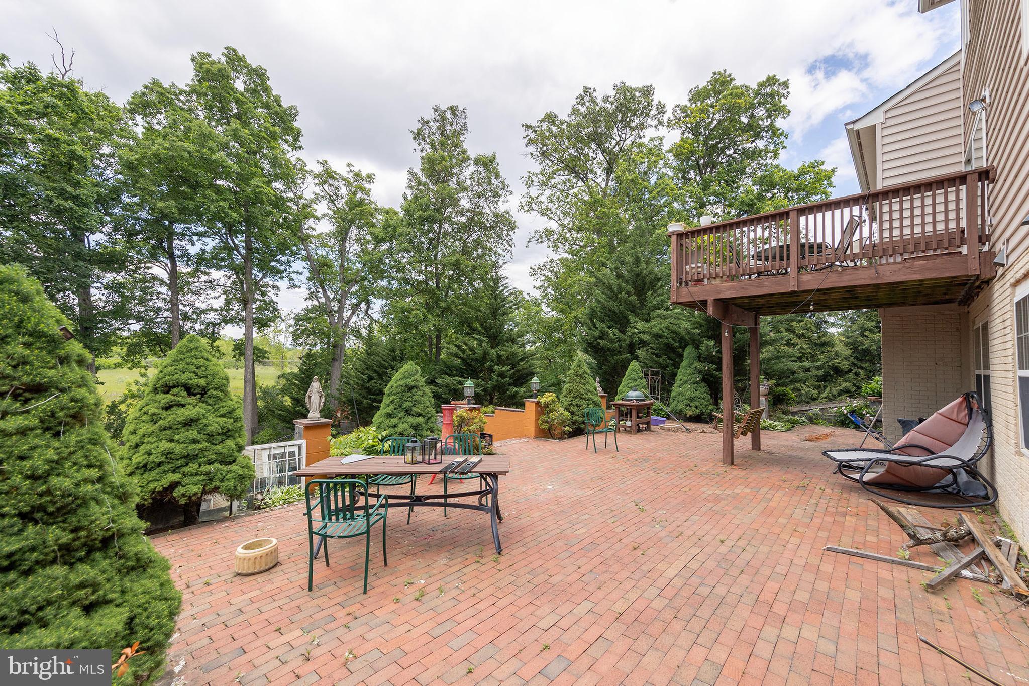 1877 CLAYTON RIDGE DRIVE