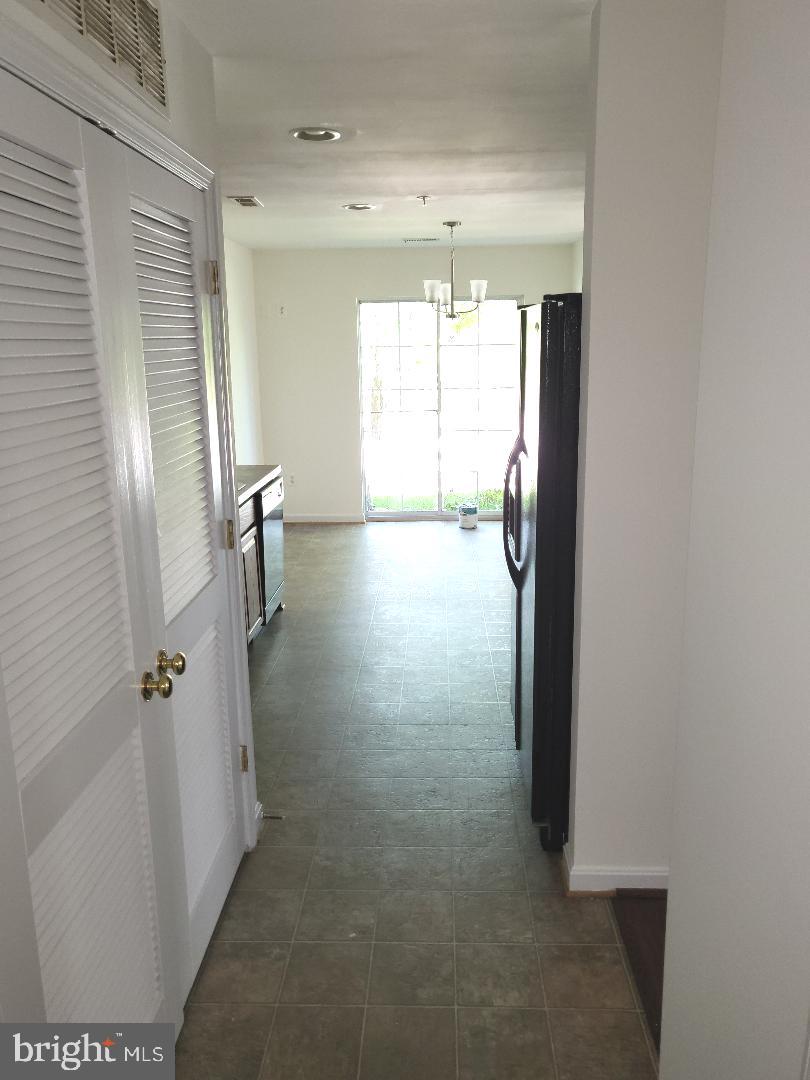 SEVEN OAKS - Residential