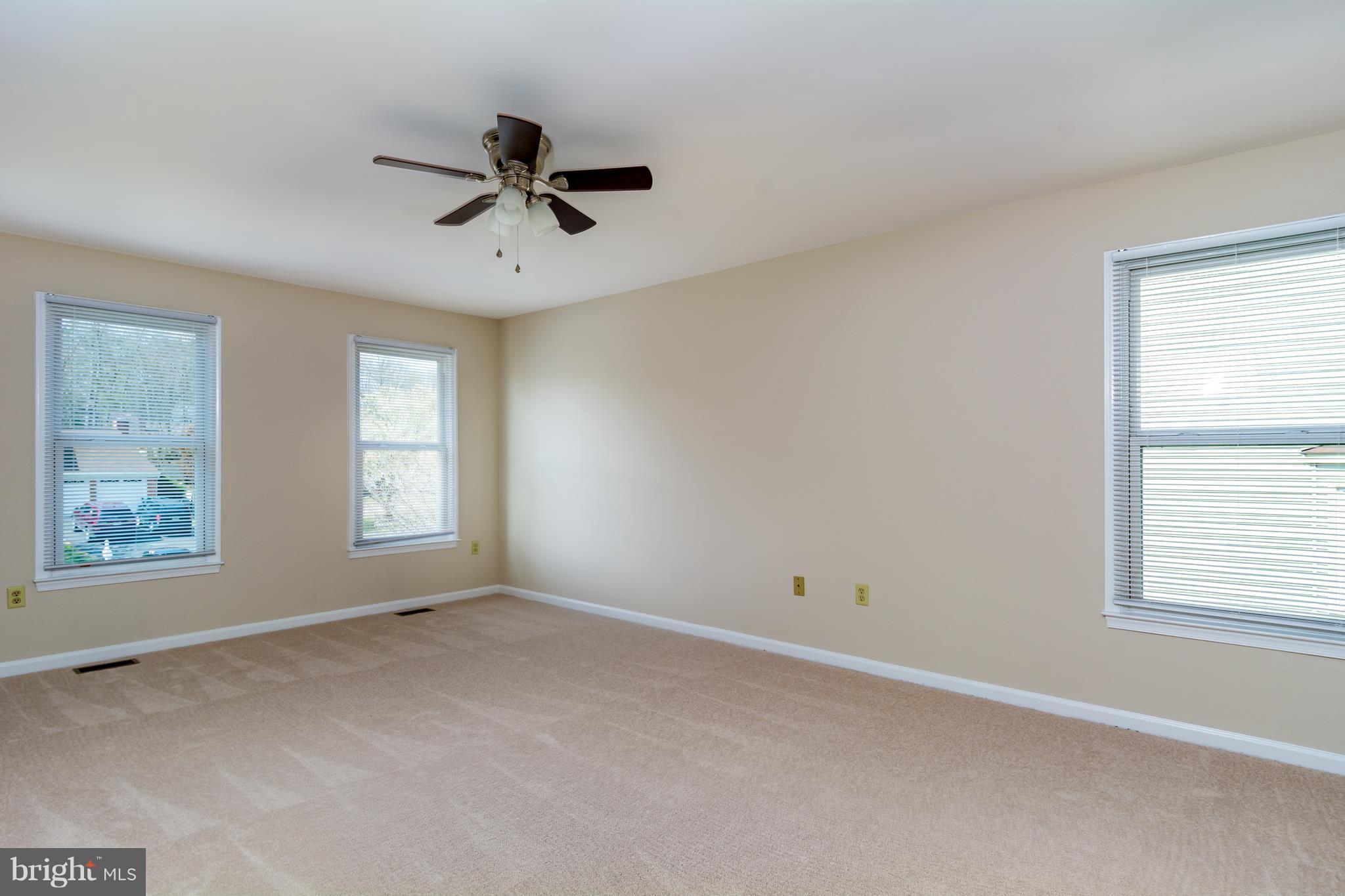 SUMMERWOOD - Residential