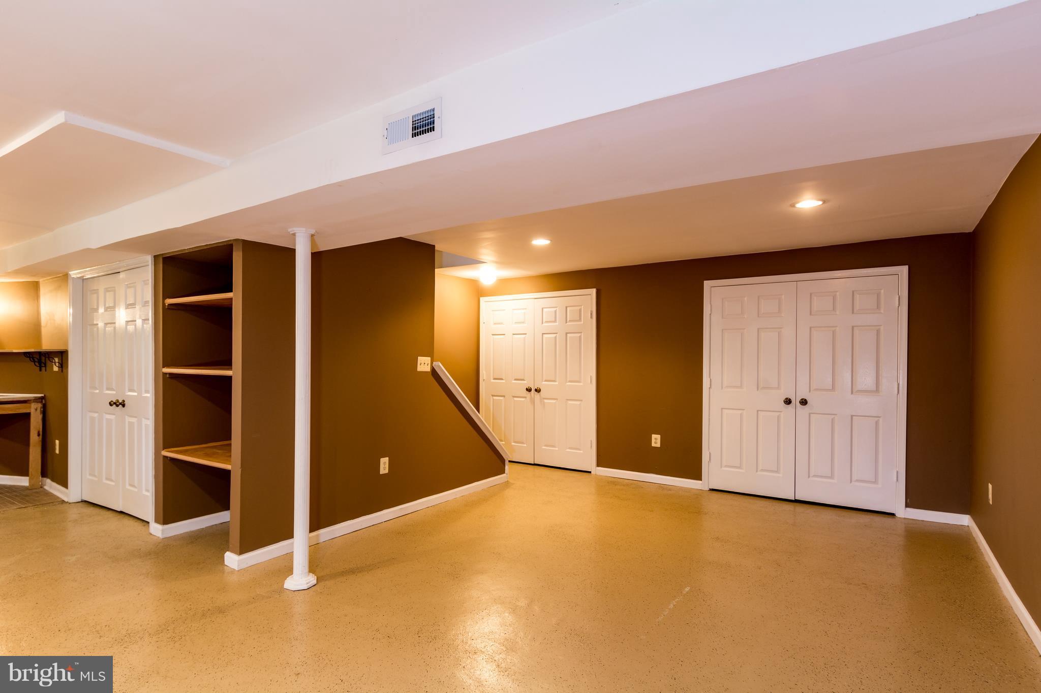 SUMMERWOOD - Residential