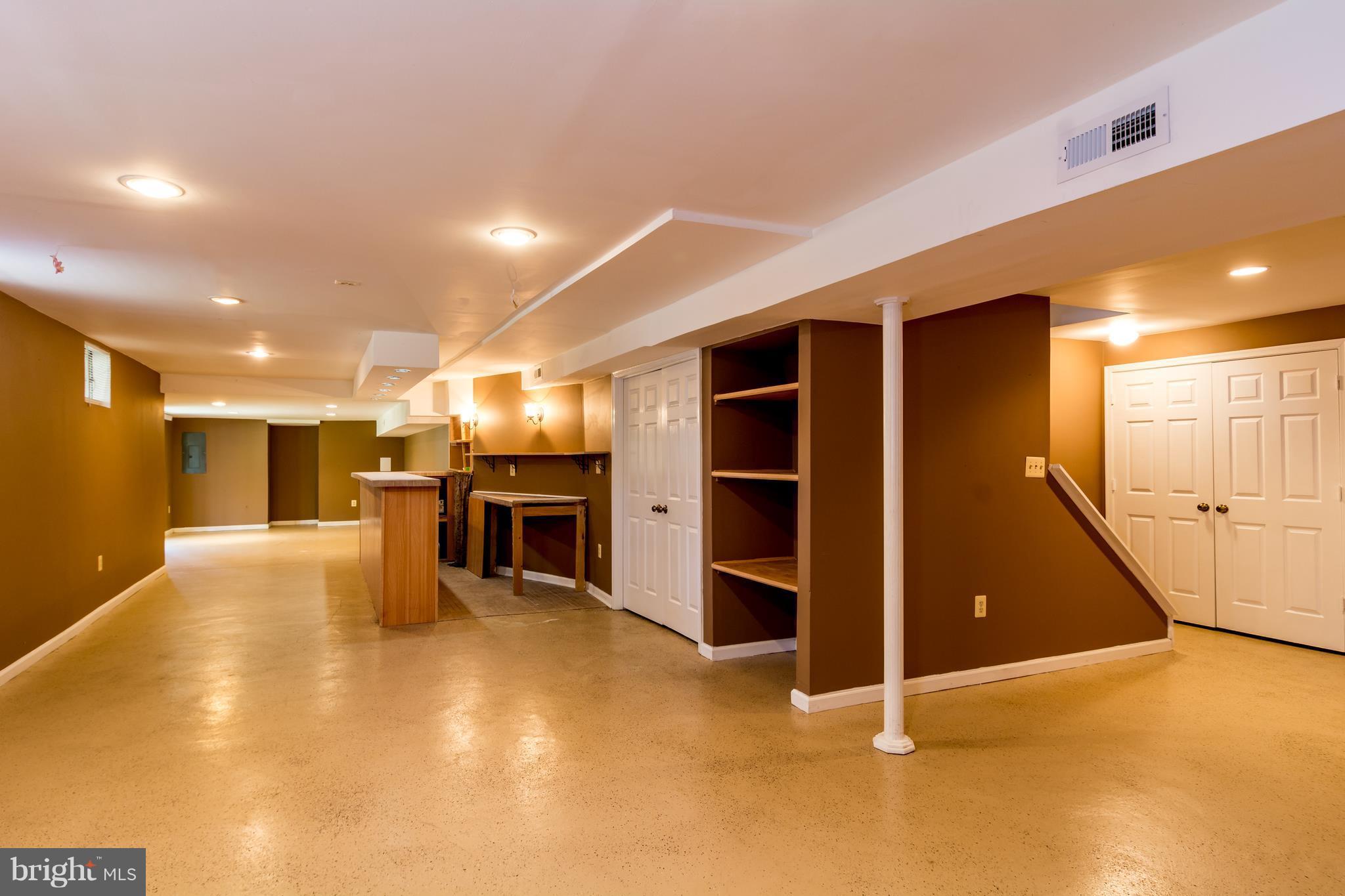 SUMMERWOOD - Residential