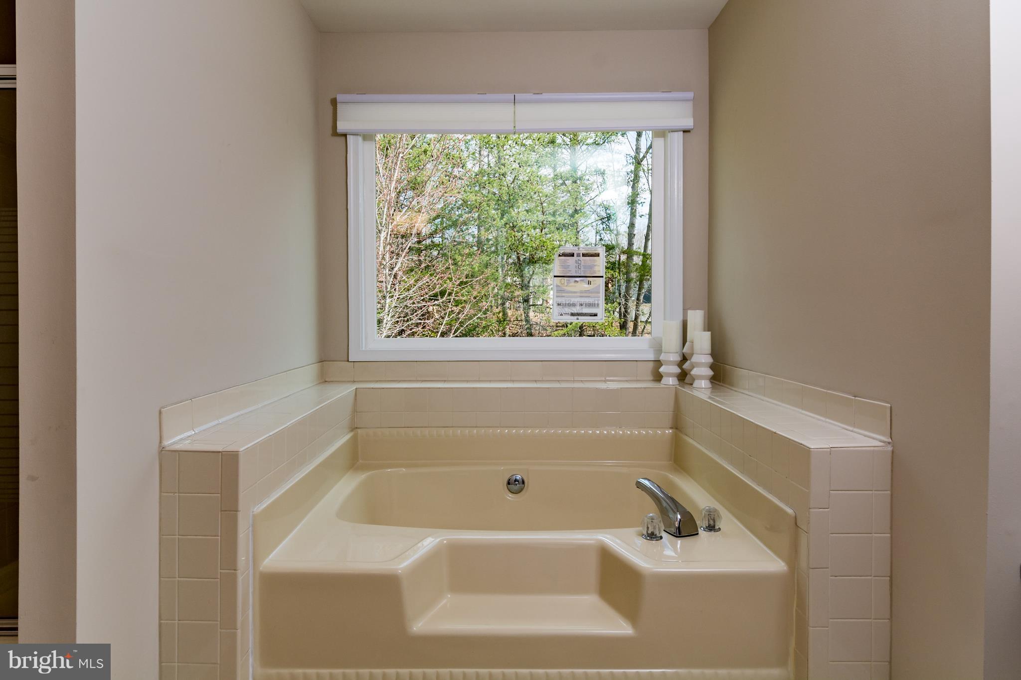 SUMMERWOOD - Residential