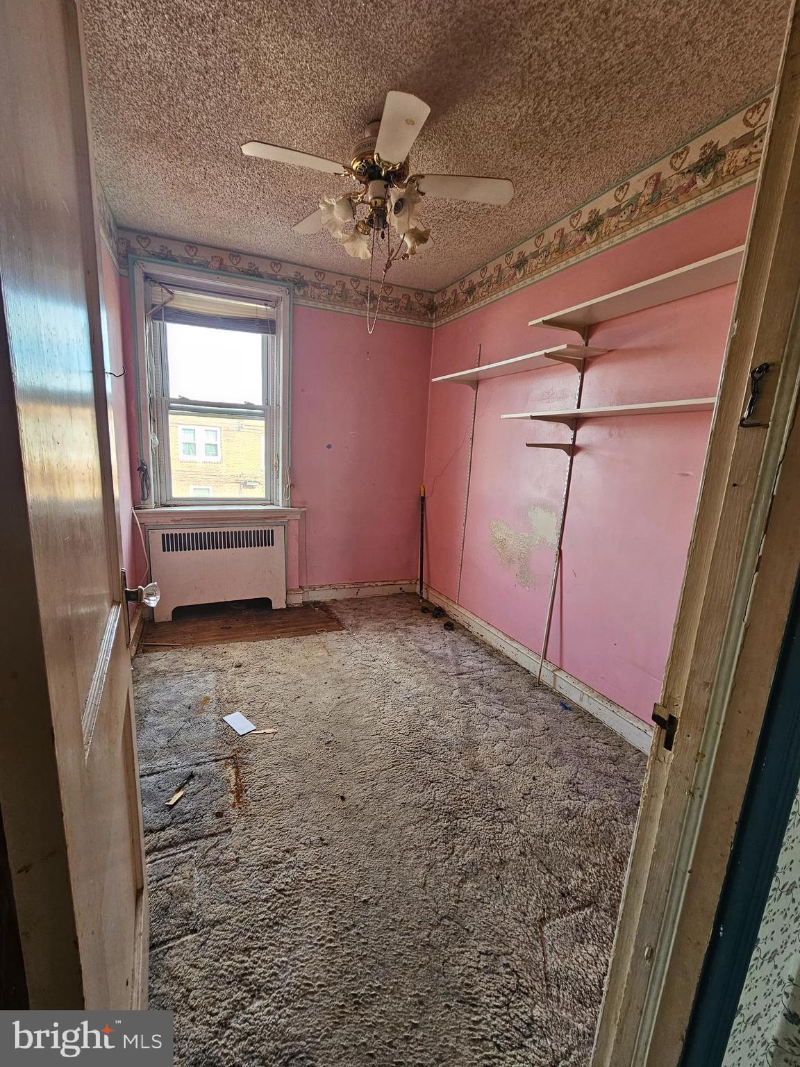 OXFORD CIRCLE - Residential