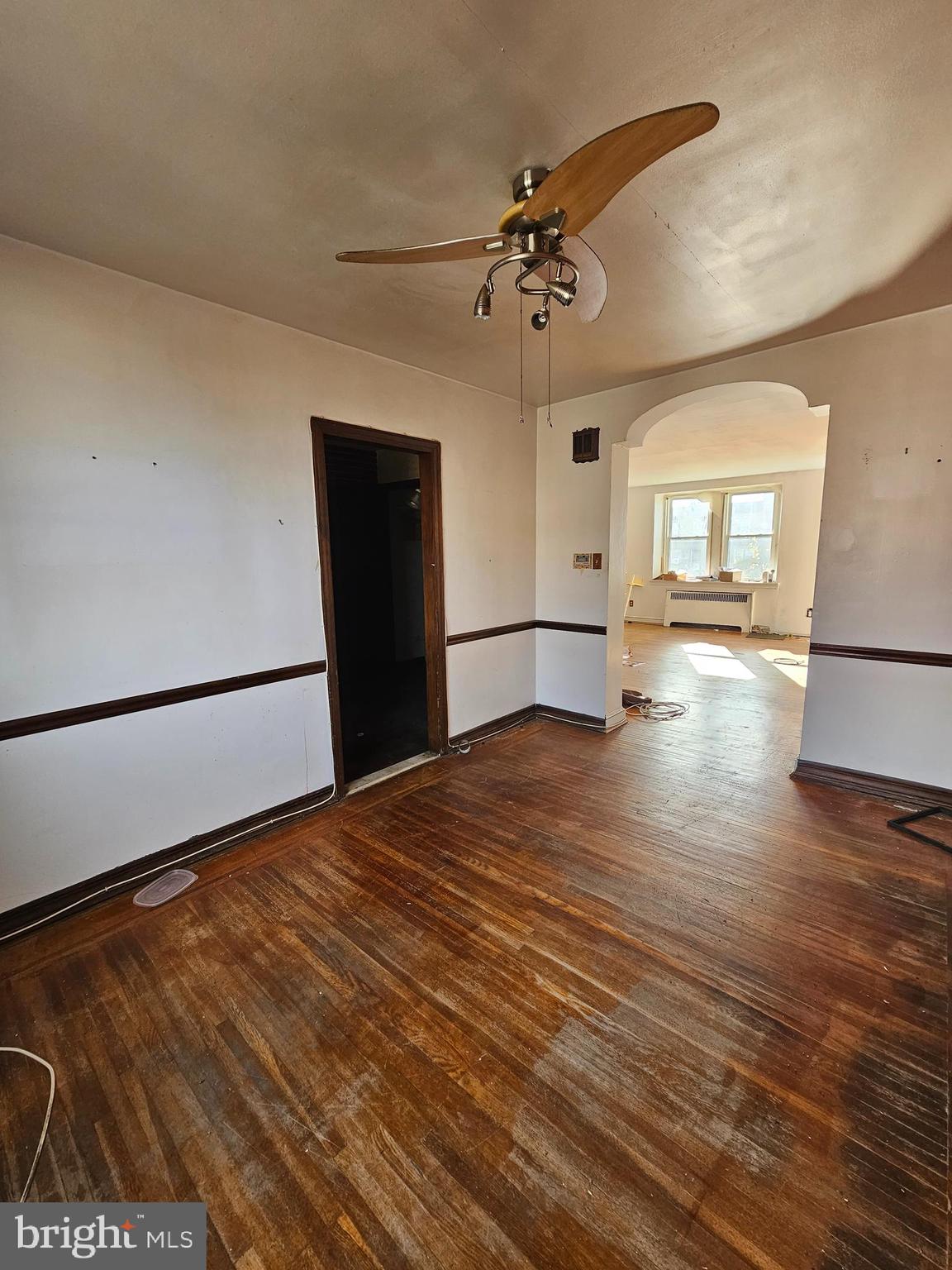 OXFORD CIRCLE - Residential