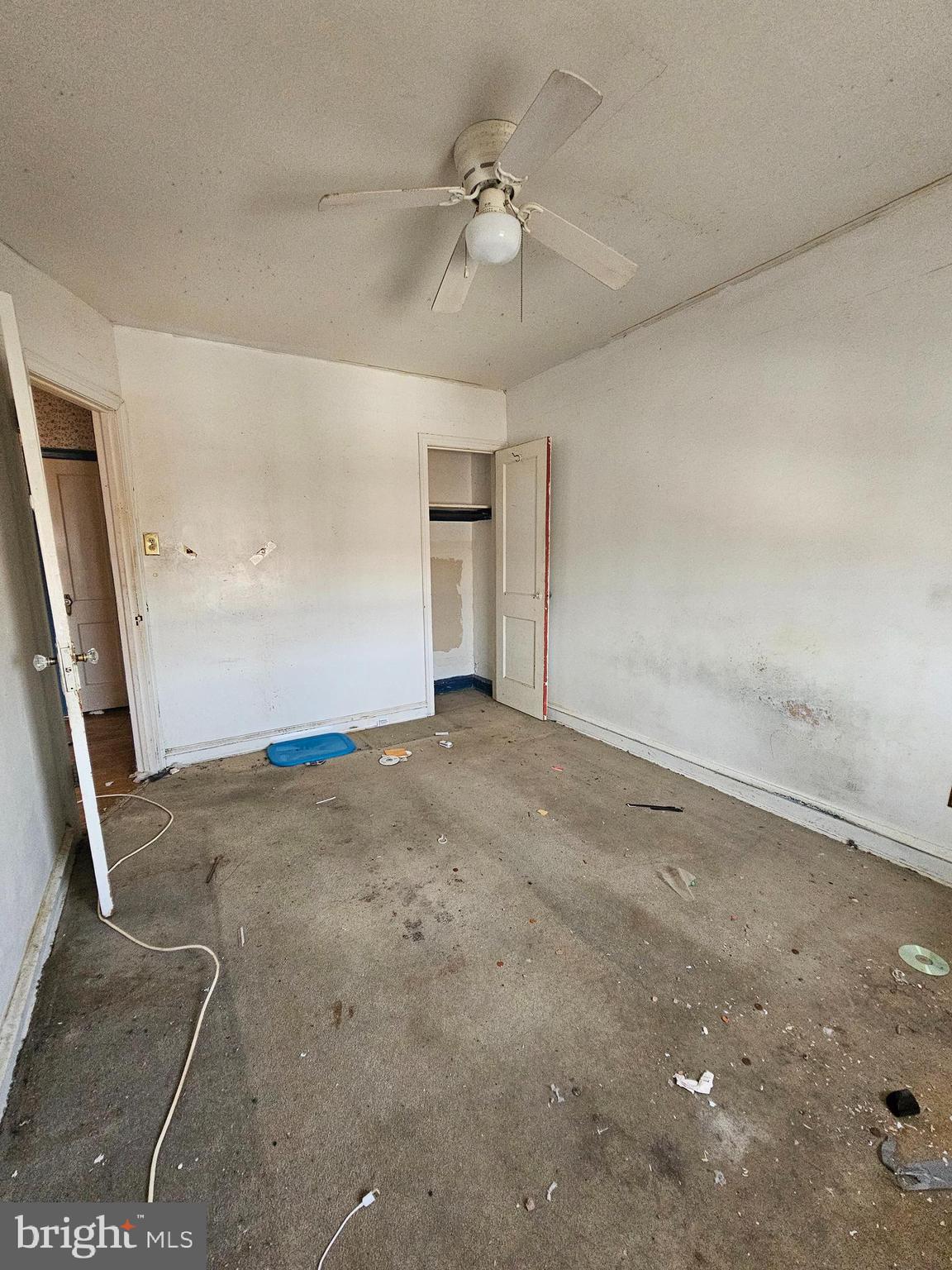 OXFORD CIRCLE - Residential