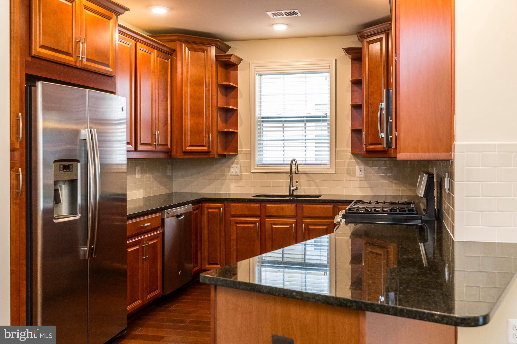 LOUDOUN VALLEY RIDGES - Residential Lease