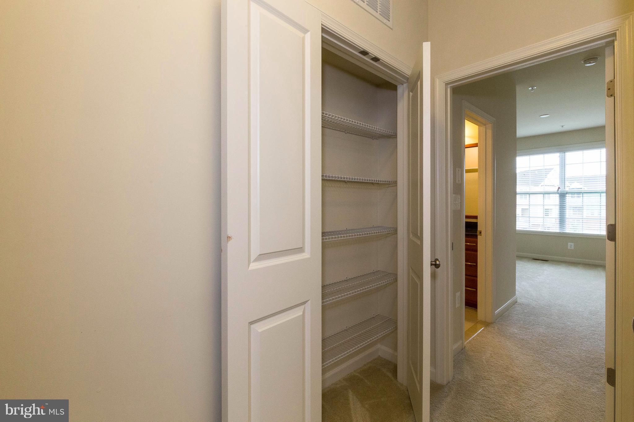 LOUDOUN VALLEY RIDGES - Residential Lease