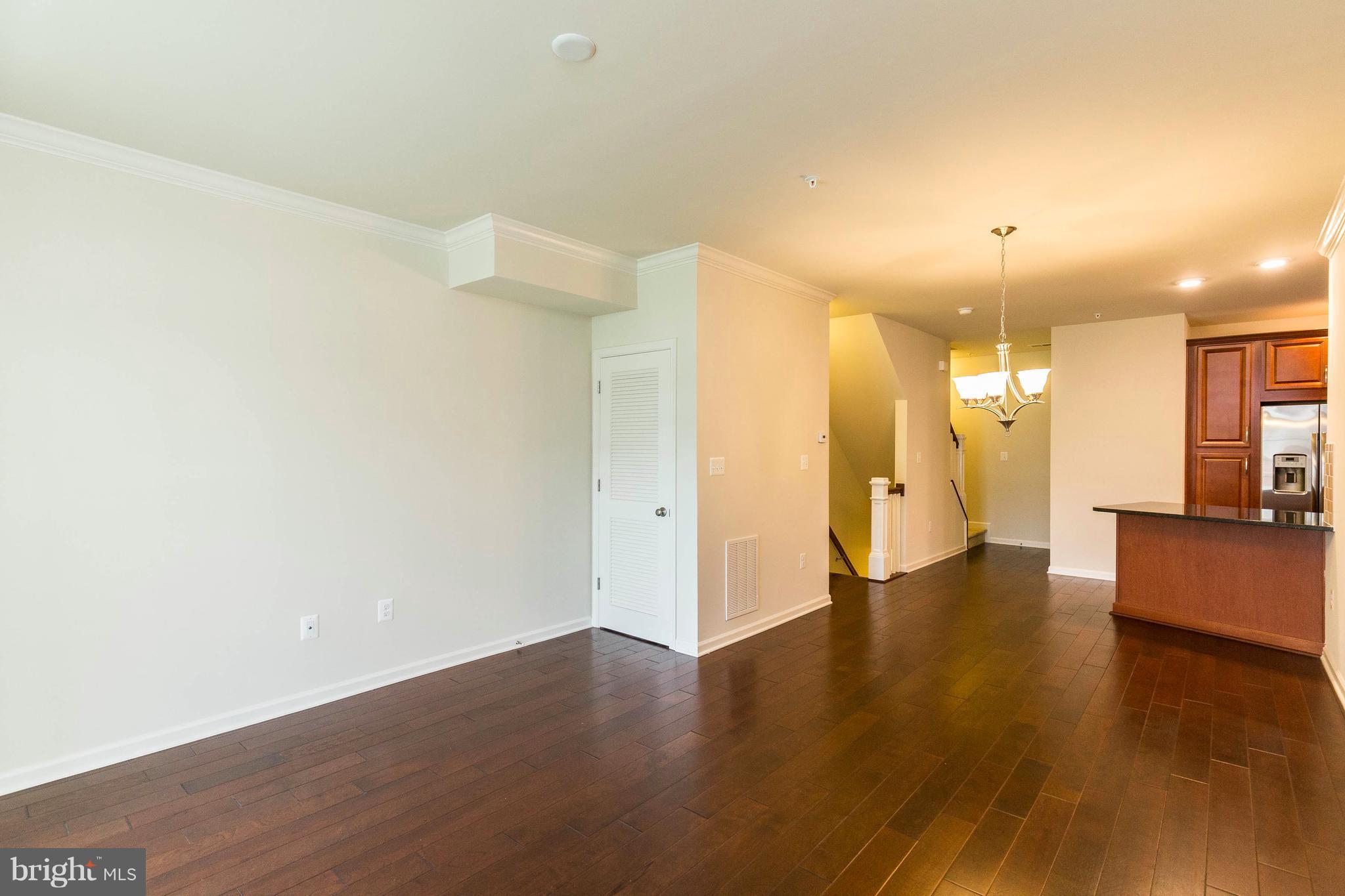 LOUDOUN VALLEY RIDGES - Residential Lease