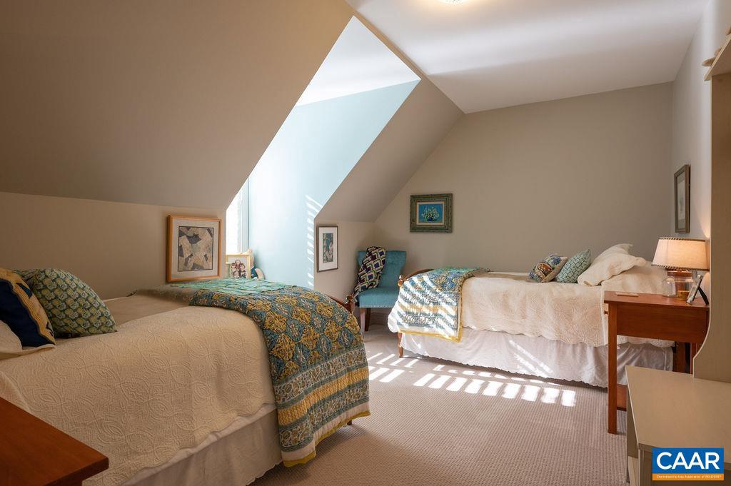 WAVERTREE HALL FARM - Residential