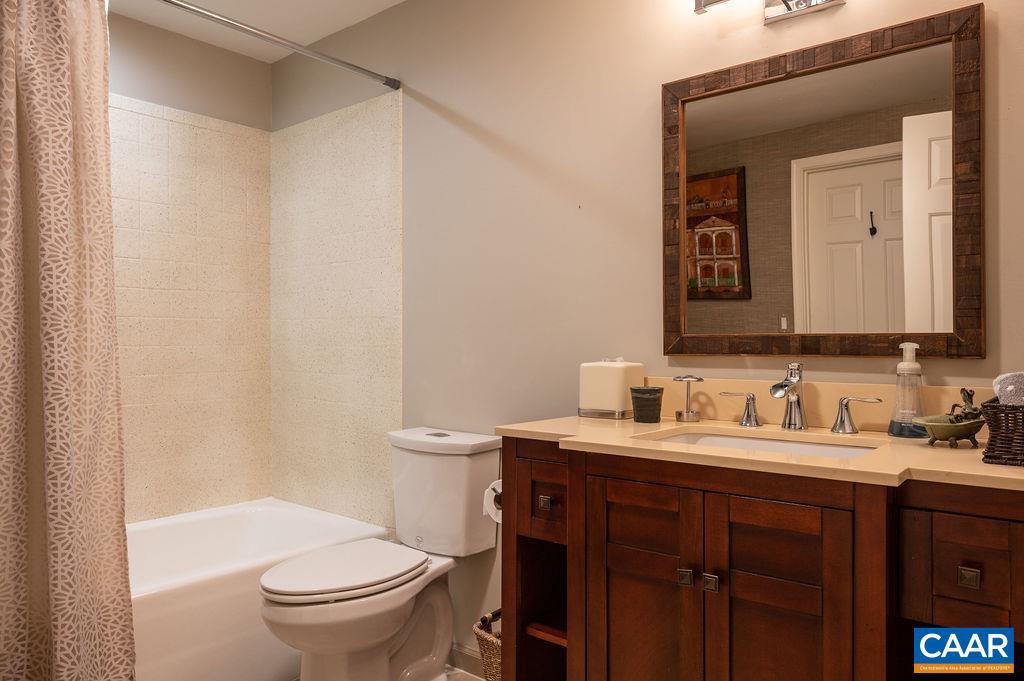 WAVERTREE HALL FARM - Residential