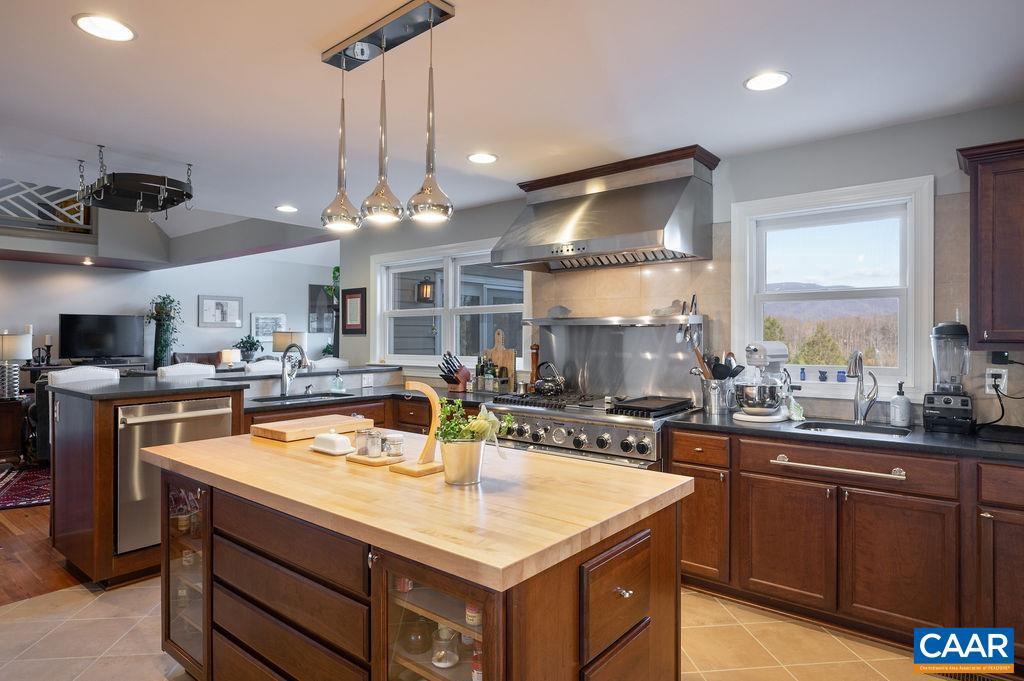 WAVERTREE HALL FARM - Residential