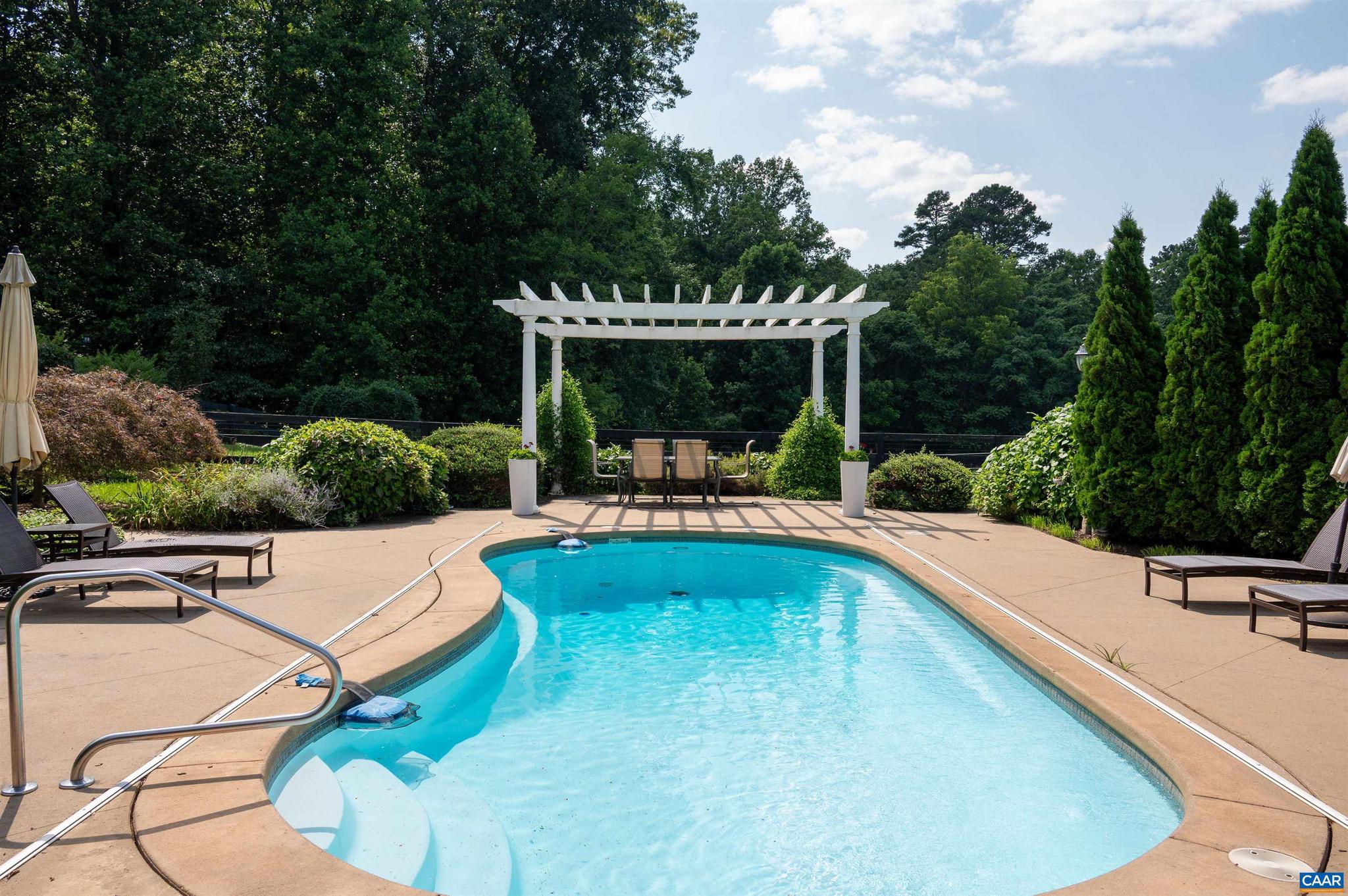 WAVERTREE HALL FARM - Residential