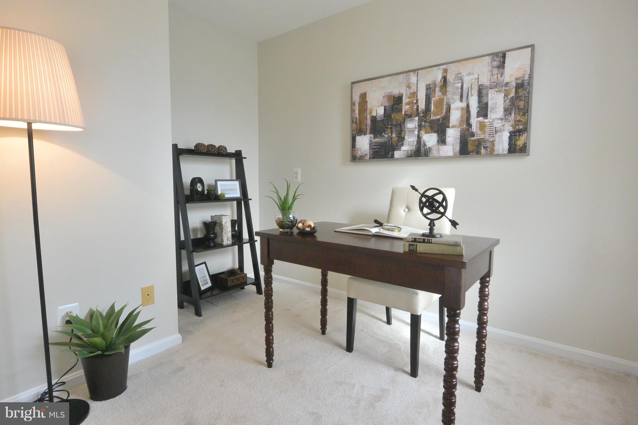 LEE OAKS - Residential